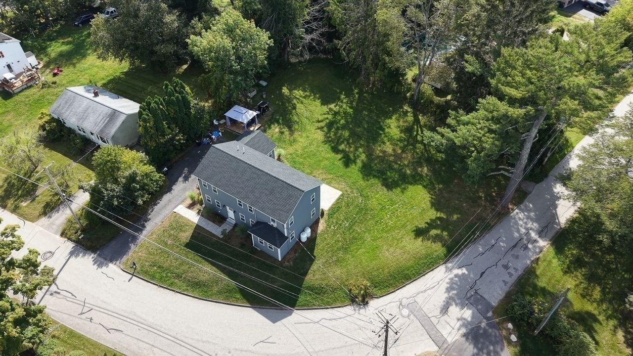 28 Ash St Property Photo 28