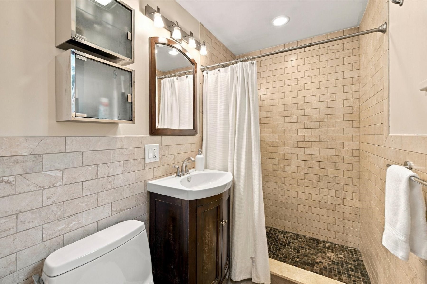 16 Addington # 21 Property Photo 14