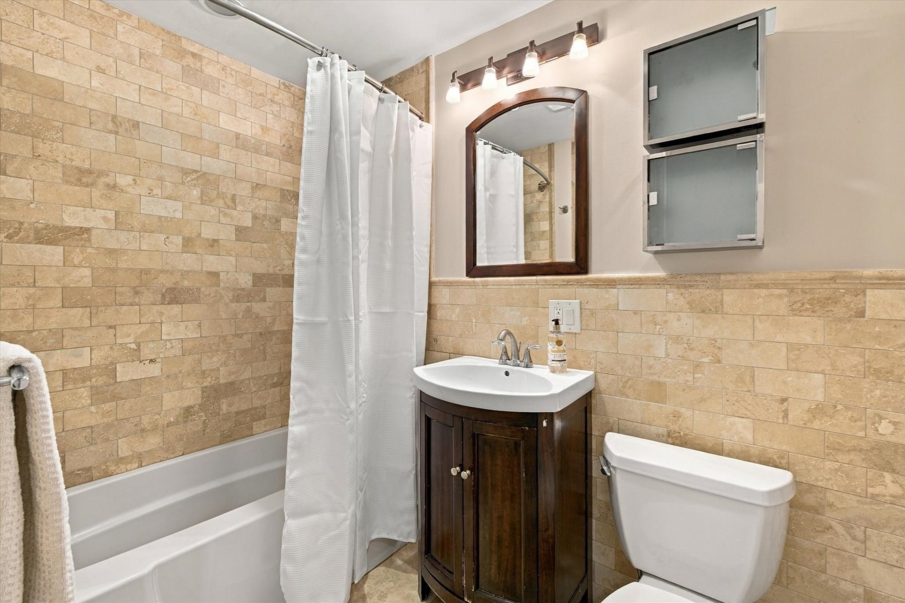 16 Addington # 21 Property Photo 17