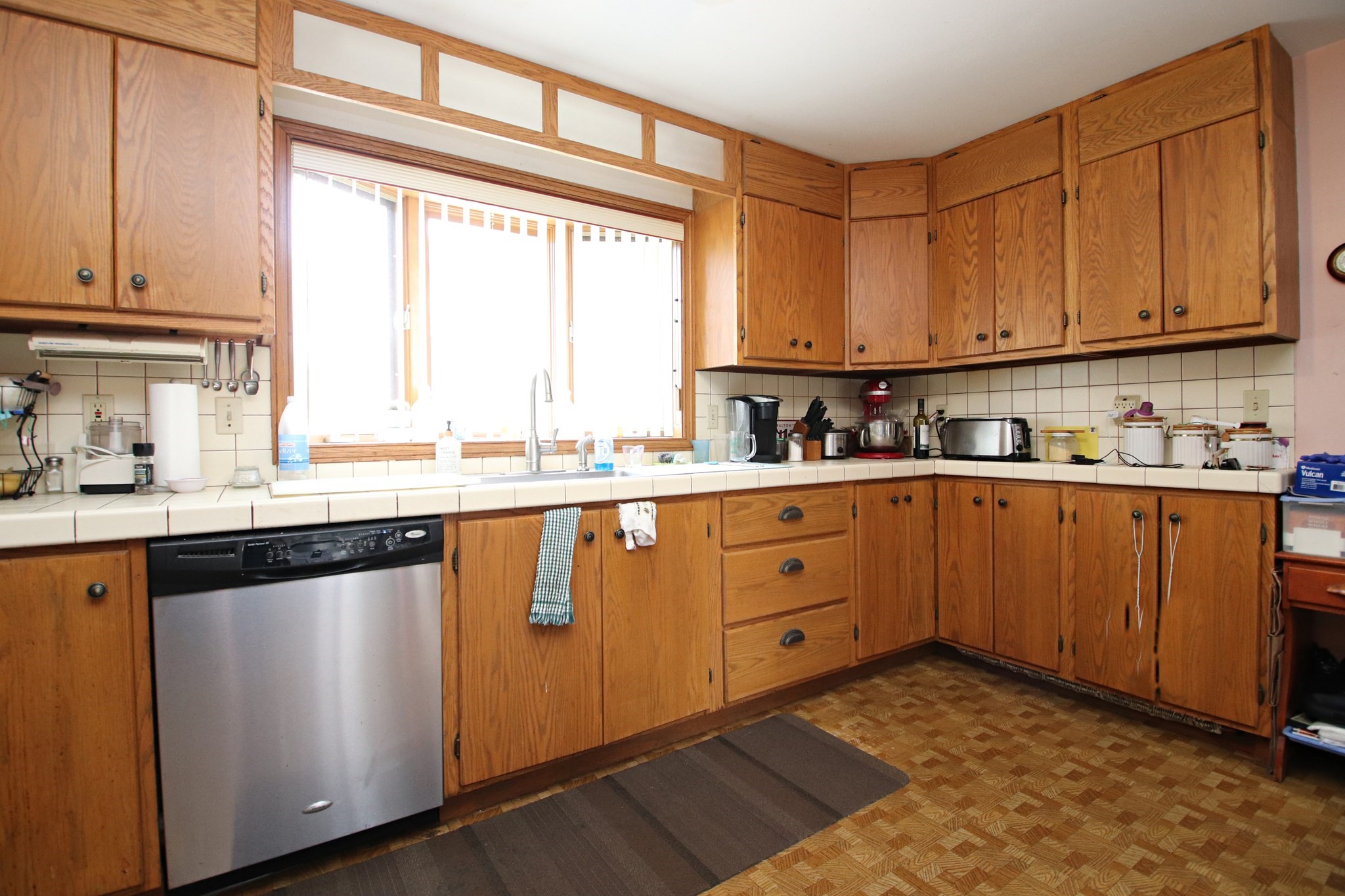 28 Wendell St Property Photo 6