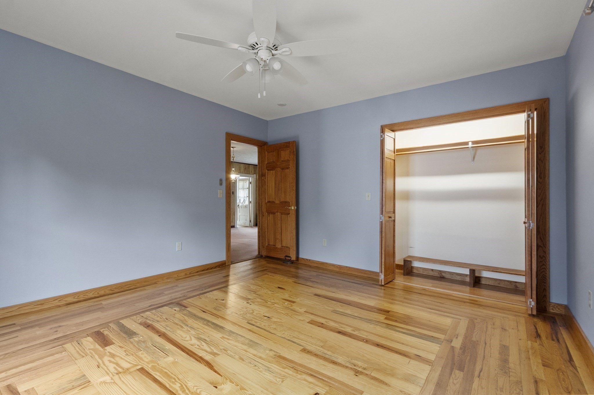 265 Pine St Property Photo 14