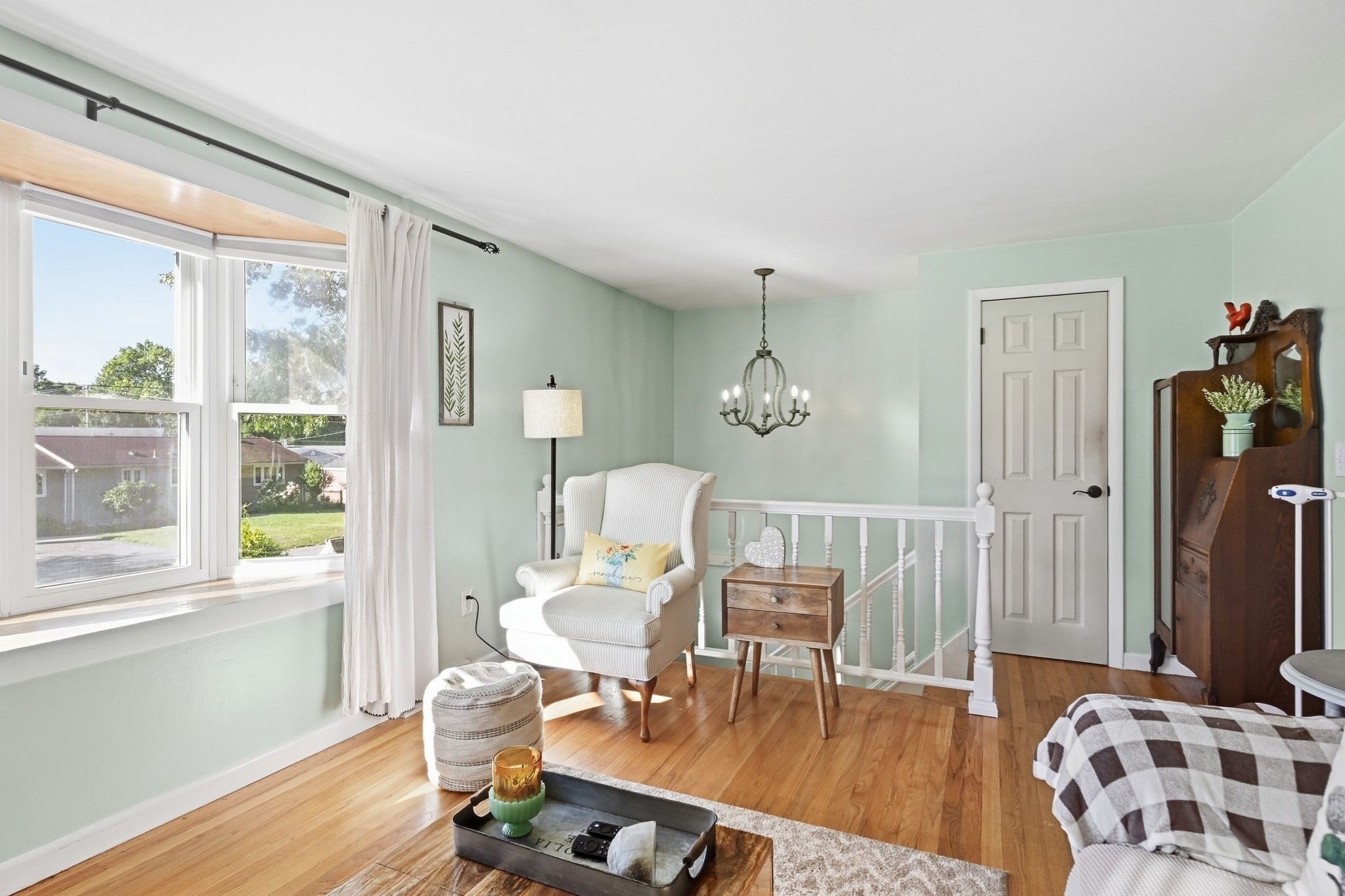 21 Circuit Ave Property Photo 8