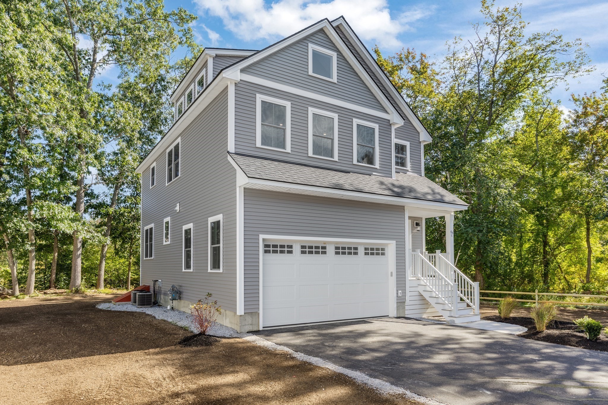 48 Beach Rd # C Property Photo 3