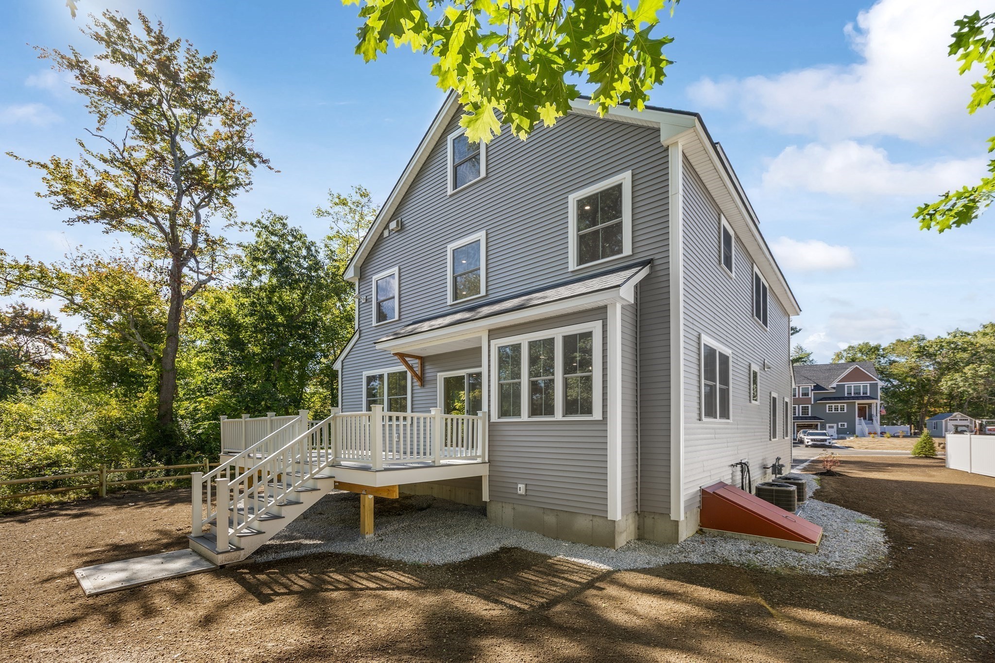 48 Beach Rd # C Property Photo 4