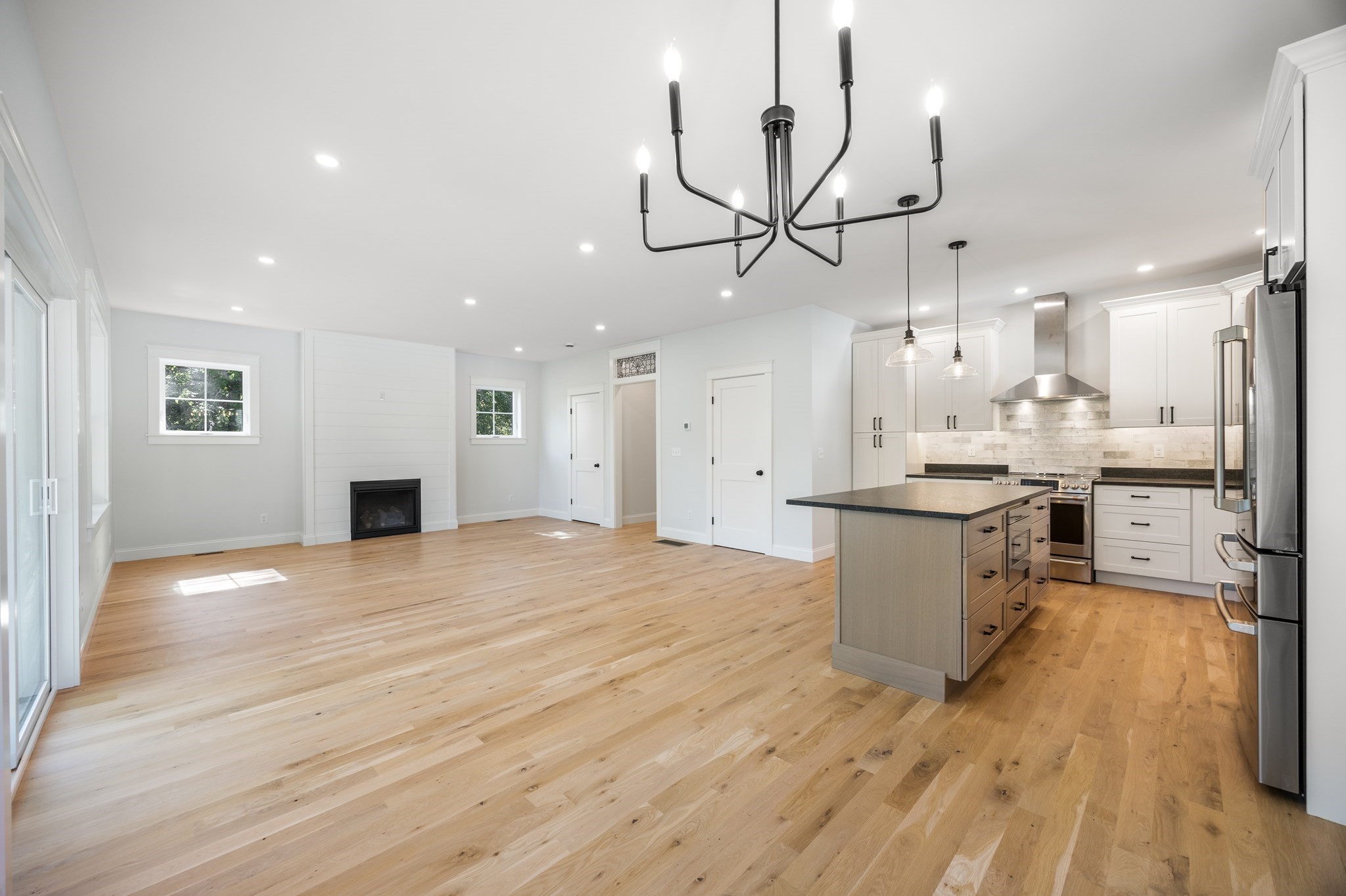 48 Beach Rd # C Property Photo 10