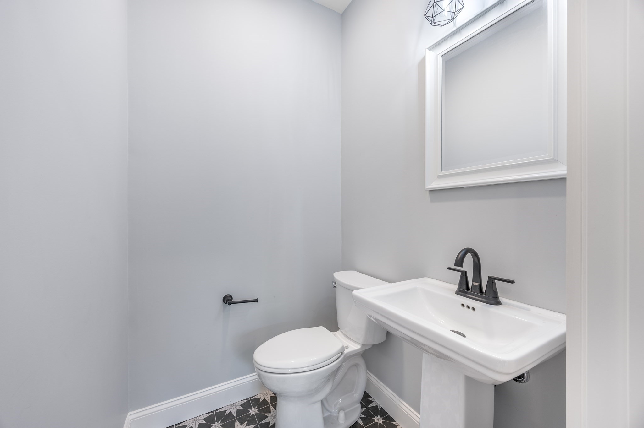 48 Beach Rd # C Property Photo 18