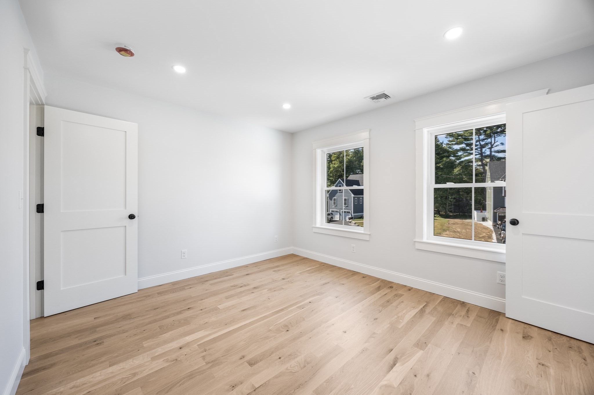 48 Beach Rd # C Property Photo 26