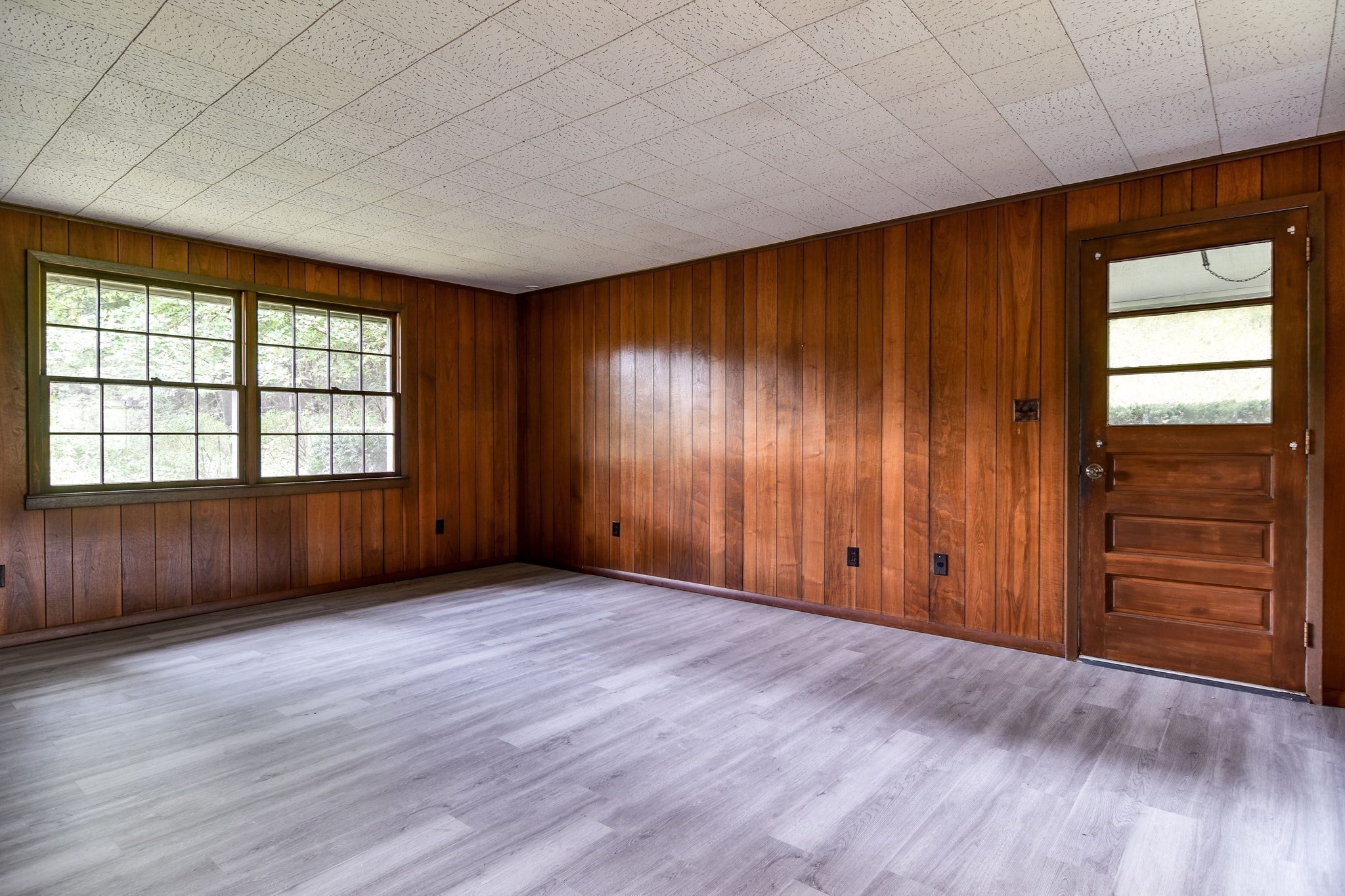 29 Eisenhower Road Property Photo 18
