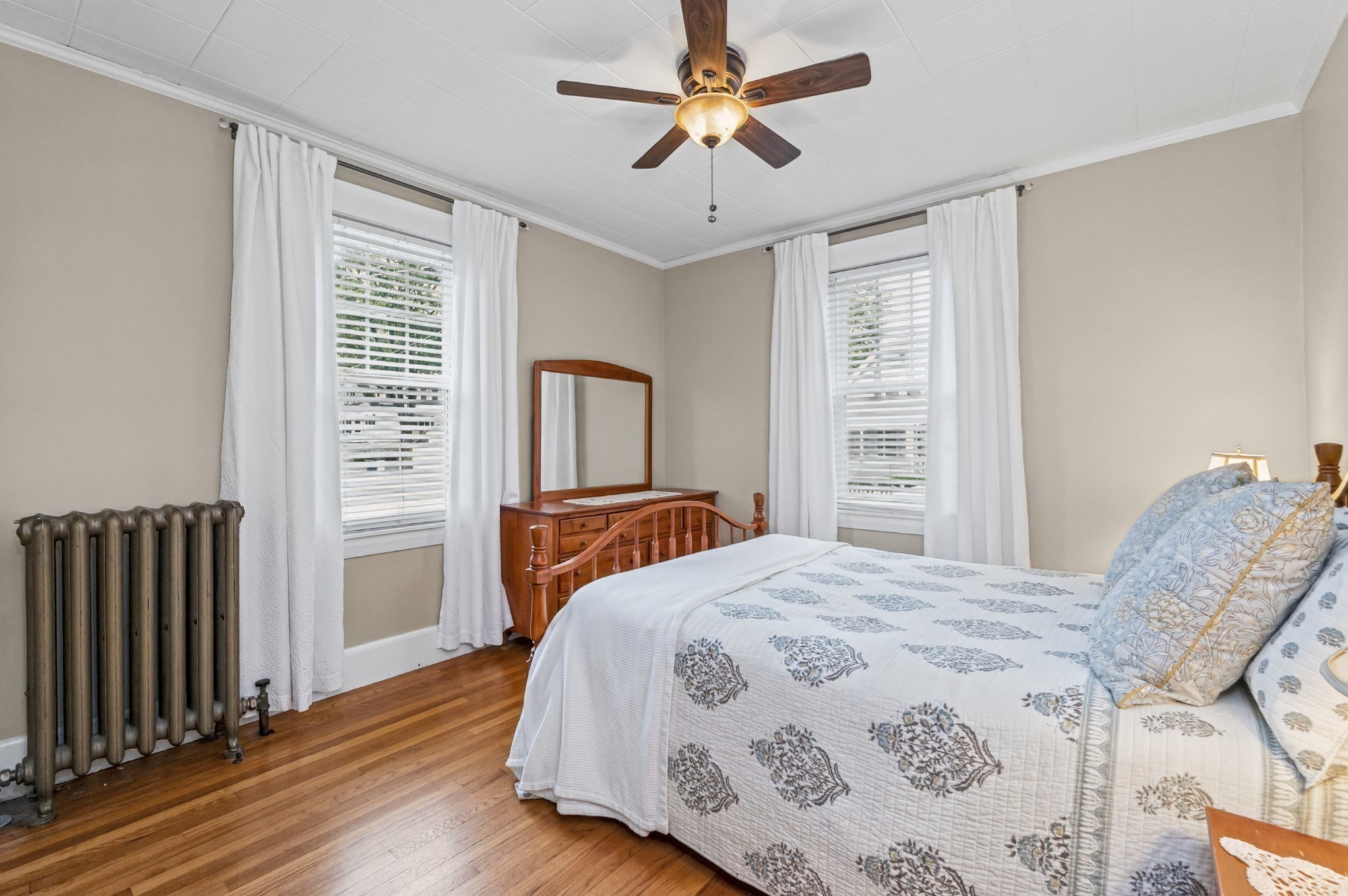 40 Quincy St Property Photo 29