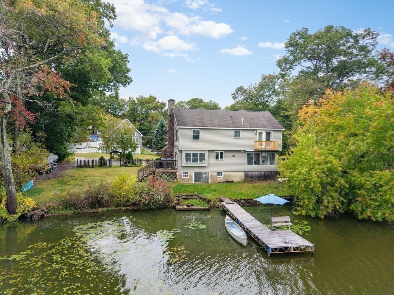 35 Lakeside Blvd Property Photo 34