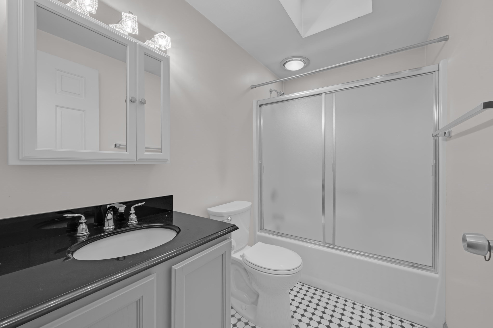 139 Podunk Rd Property Photo 16