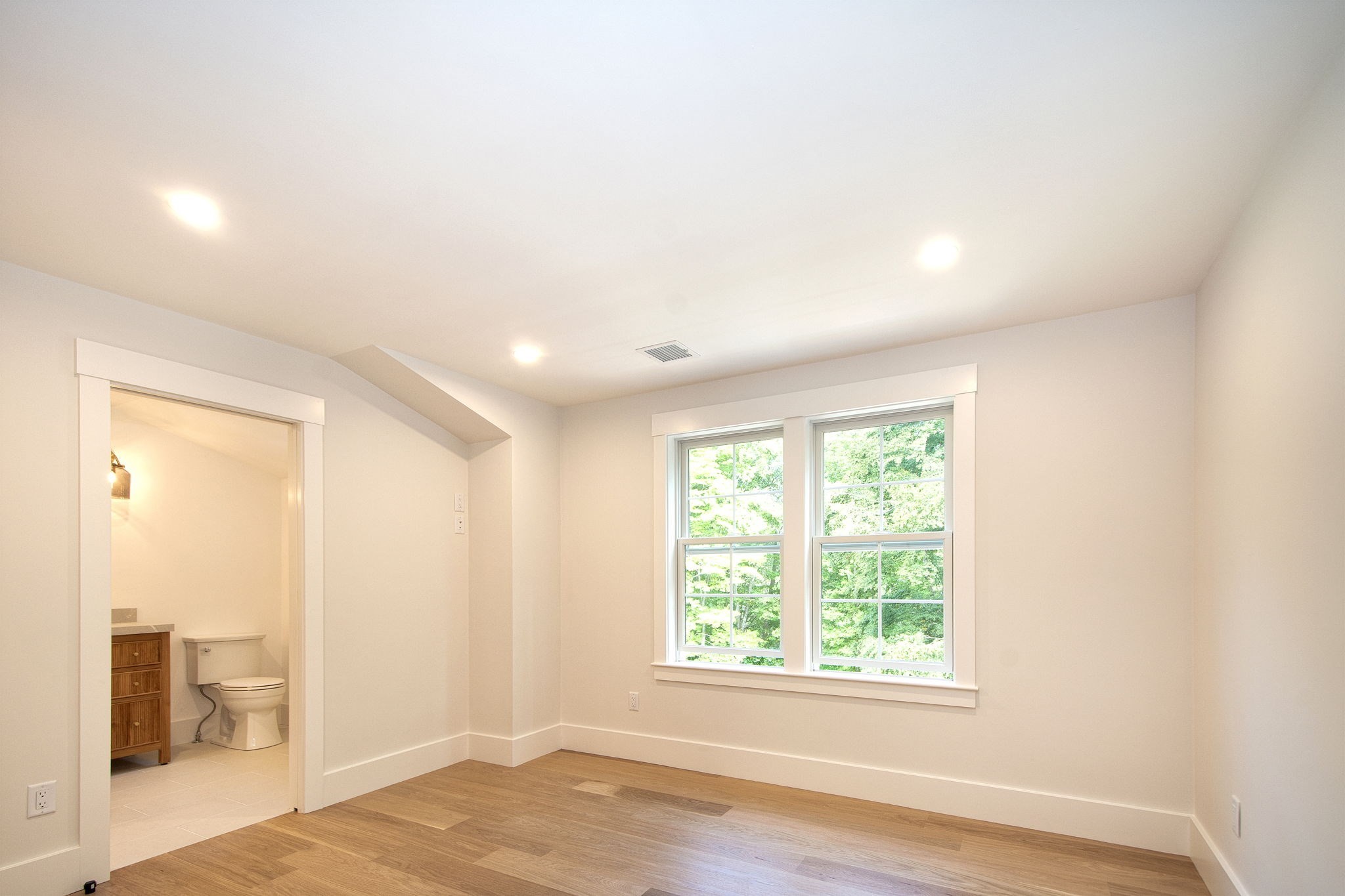 334 Summer Street Property Photo 23