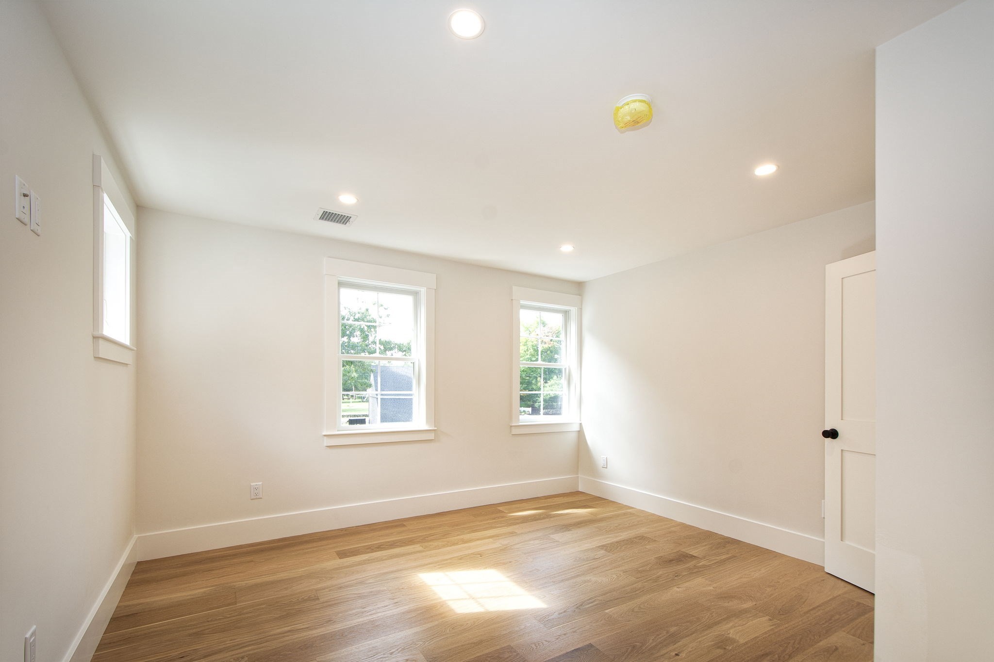 334 Summer Street Property Photo 26