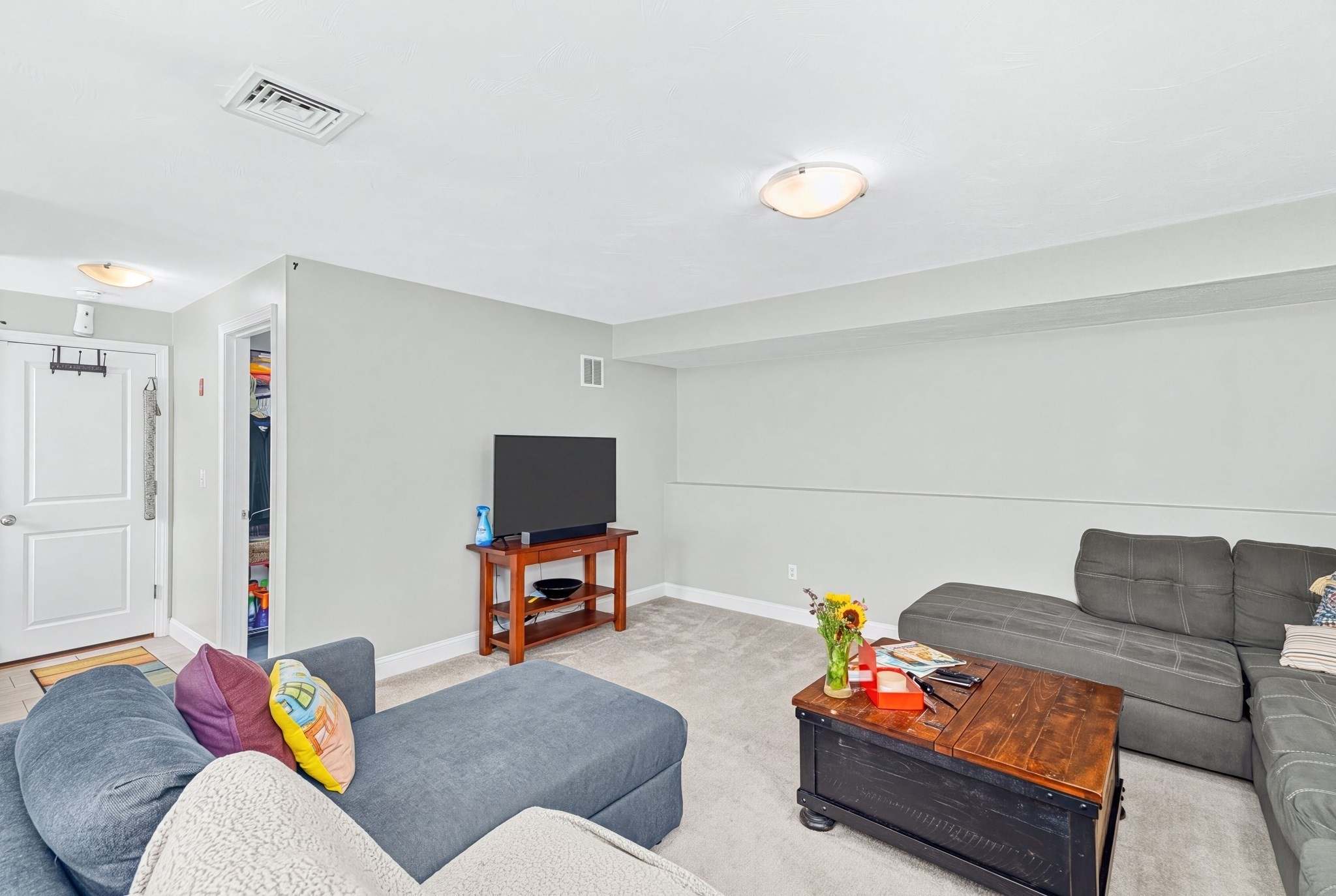 16 Liane Dr Property Photo 24