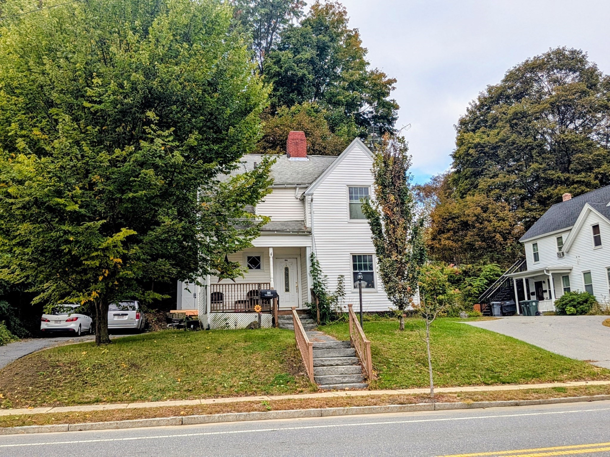 96 N Main St Property Photo 2