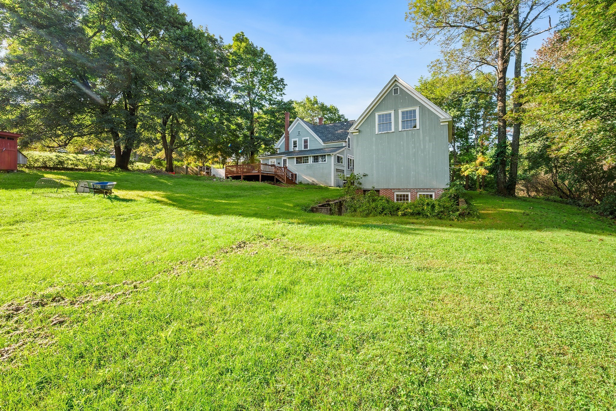 161 Pleasant St Property Photo 37