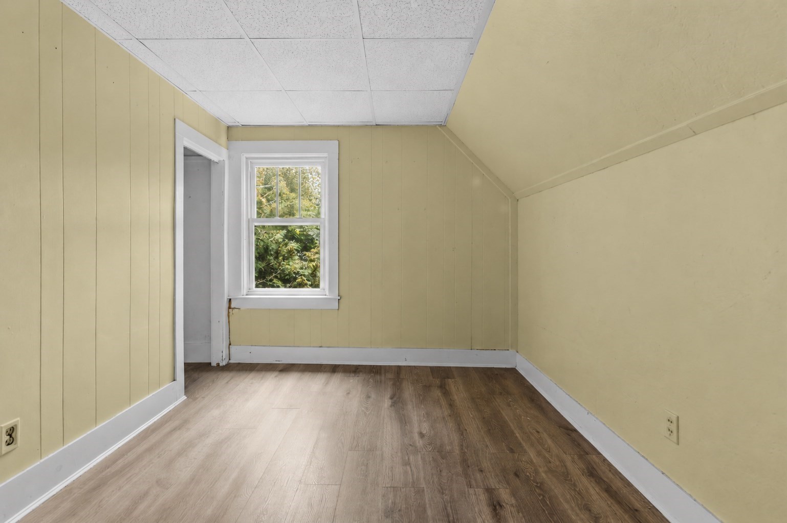 96 Pierce St Property Photo 23