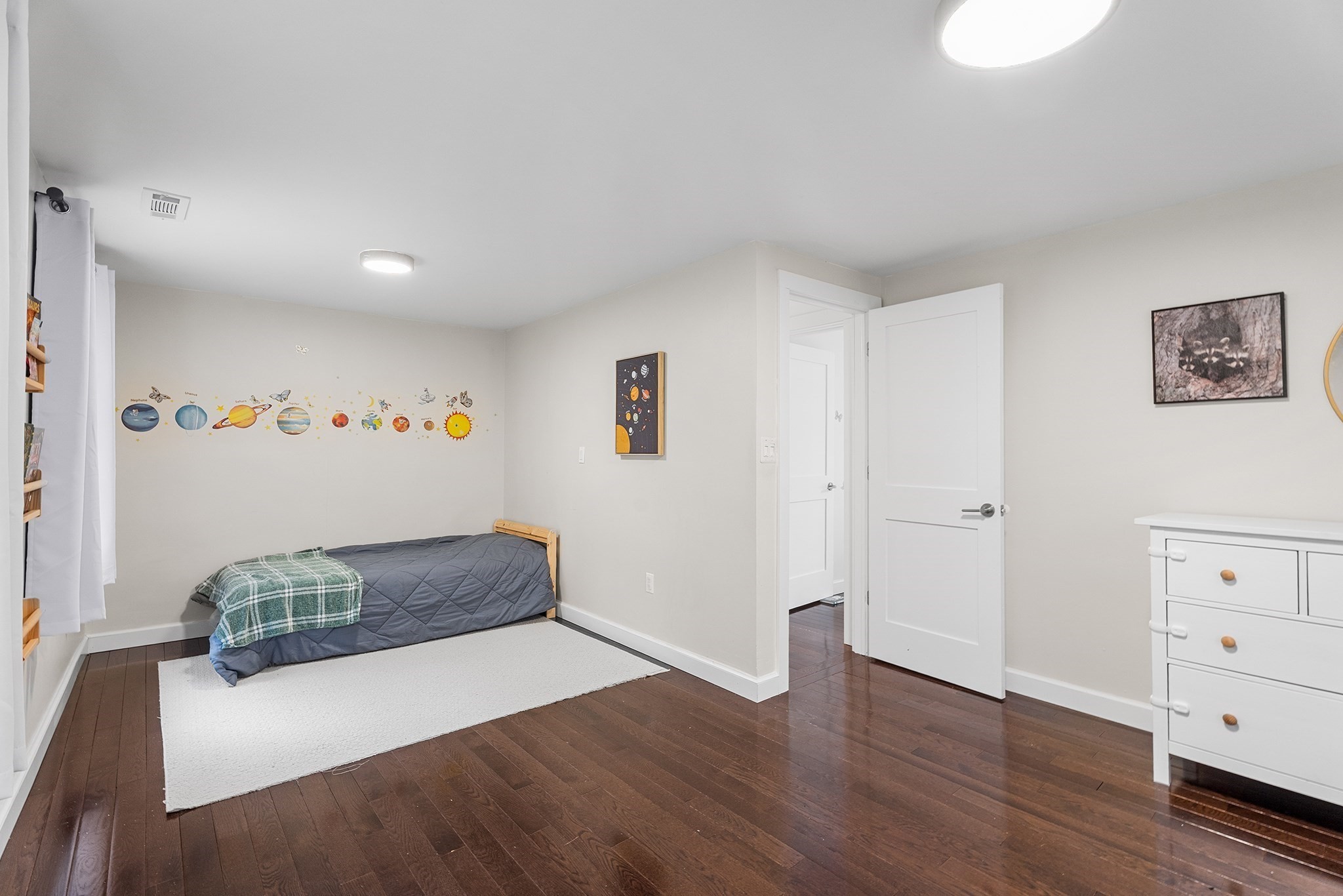 676 West St Property Photo 20
