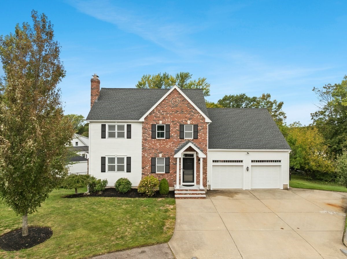 20 Harvest Ln Property Photo 1