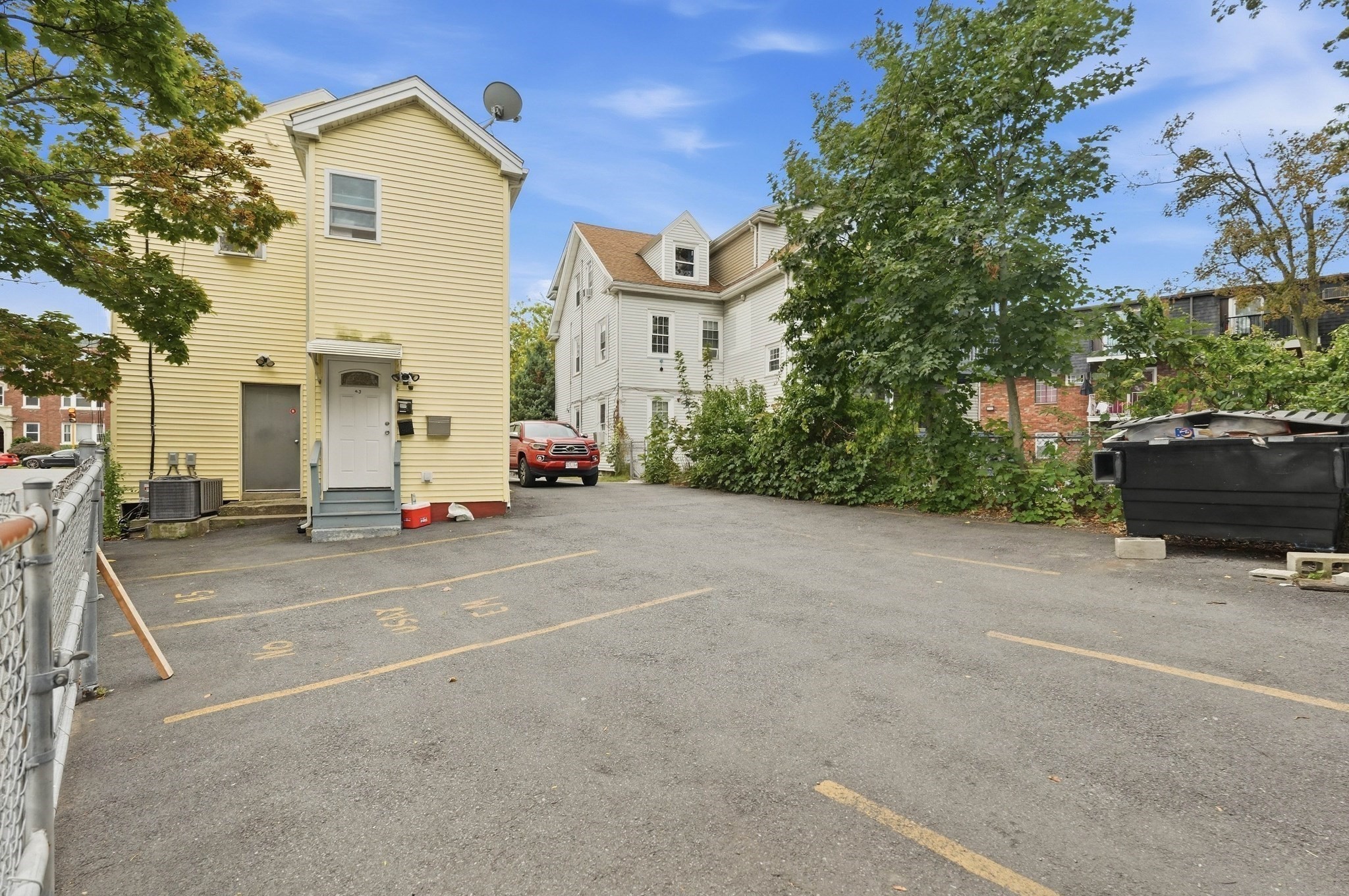43 Broad St Property Photo 21