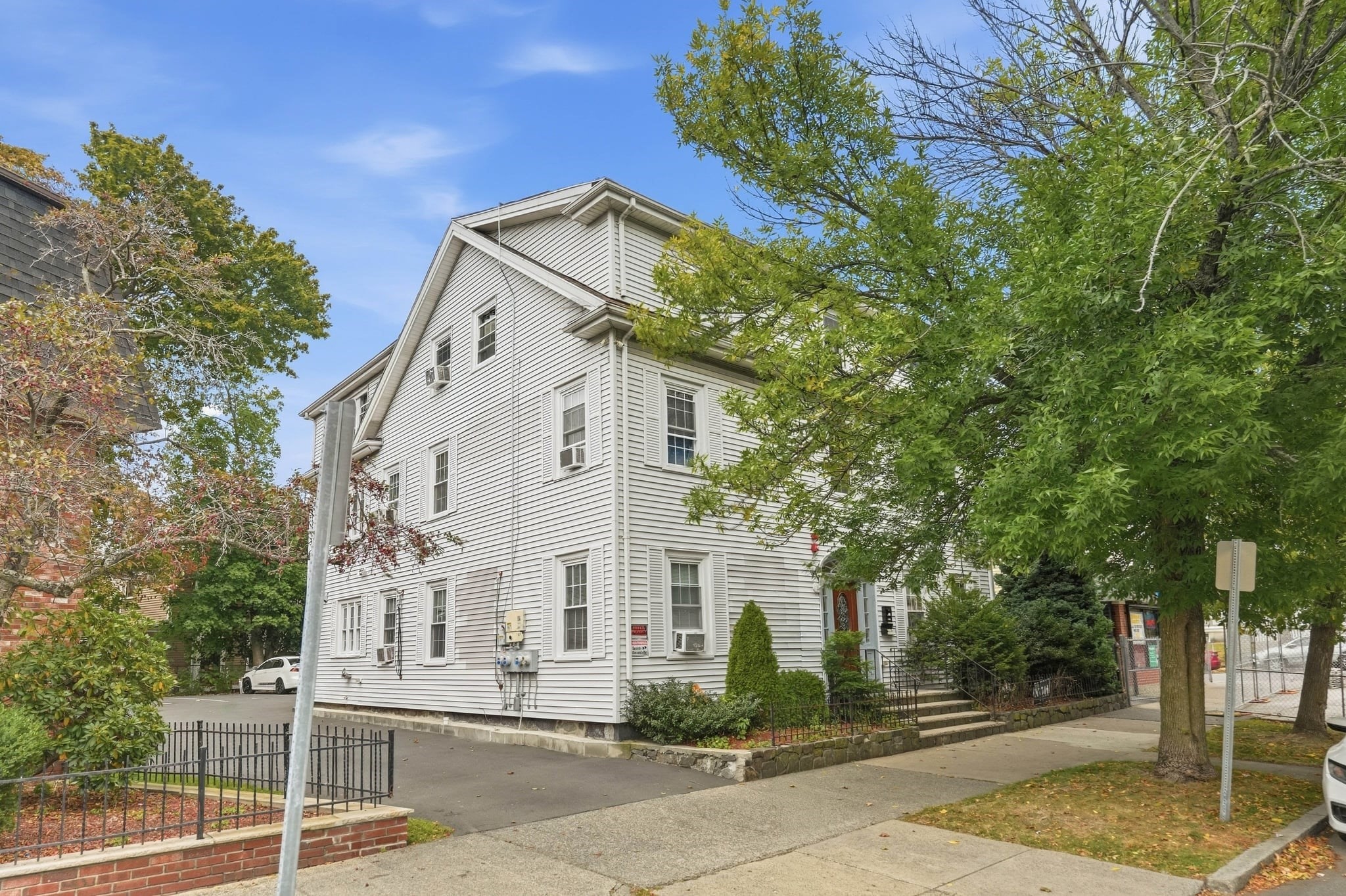 47 Broad St Property Photo 1