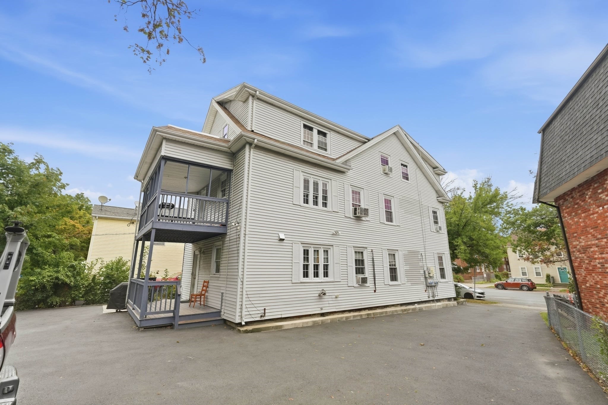 47 Broad St Property Photo 39
