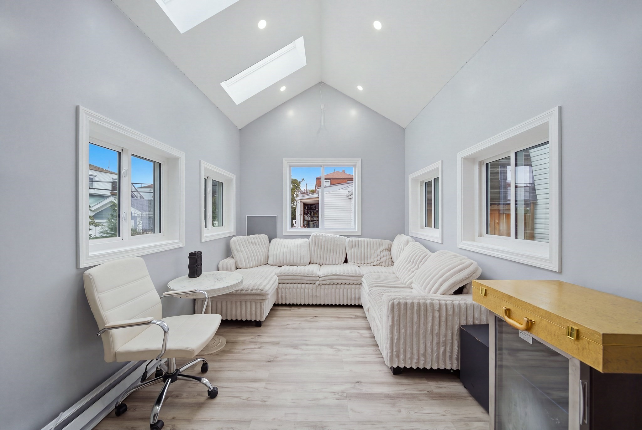 74 Leonard St Property Photo 2