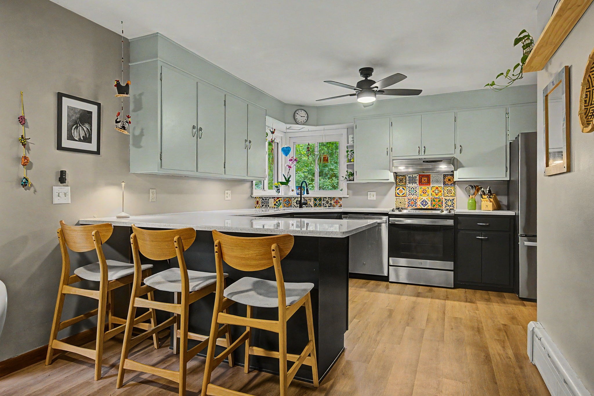 10 Alden St Property Photo 10
