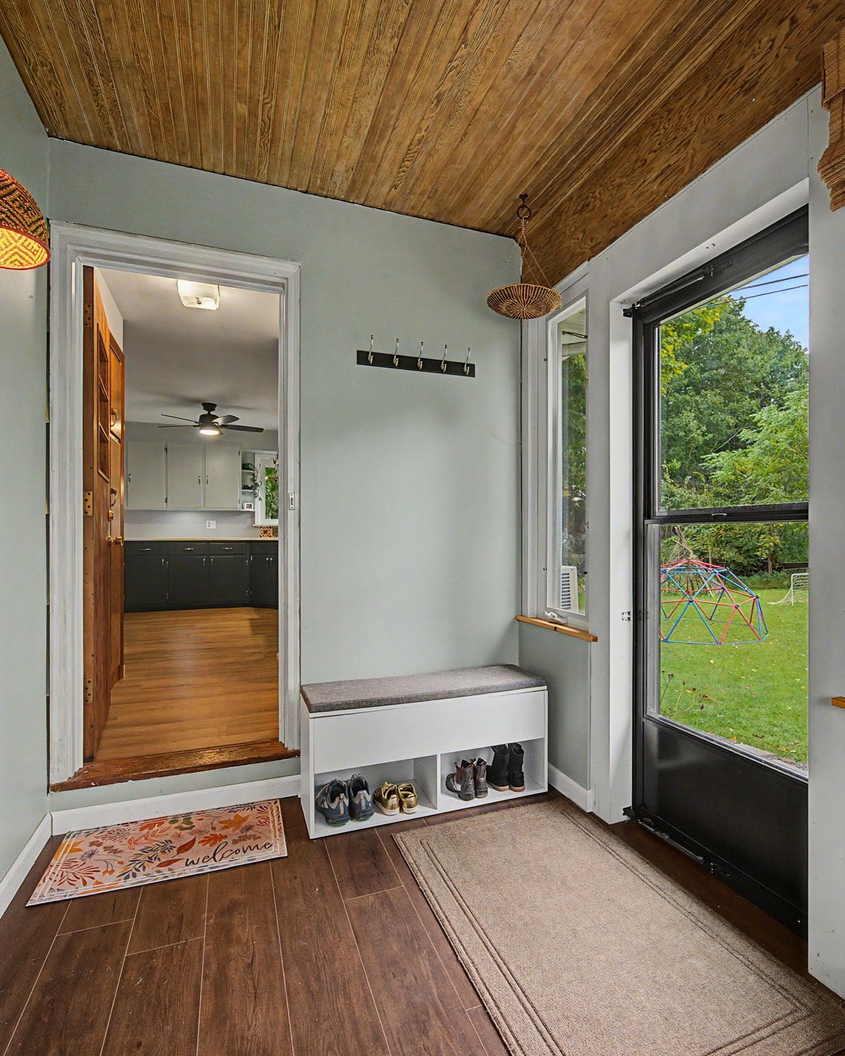10 Alden St Property Photo 14