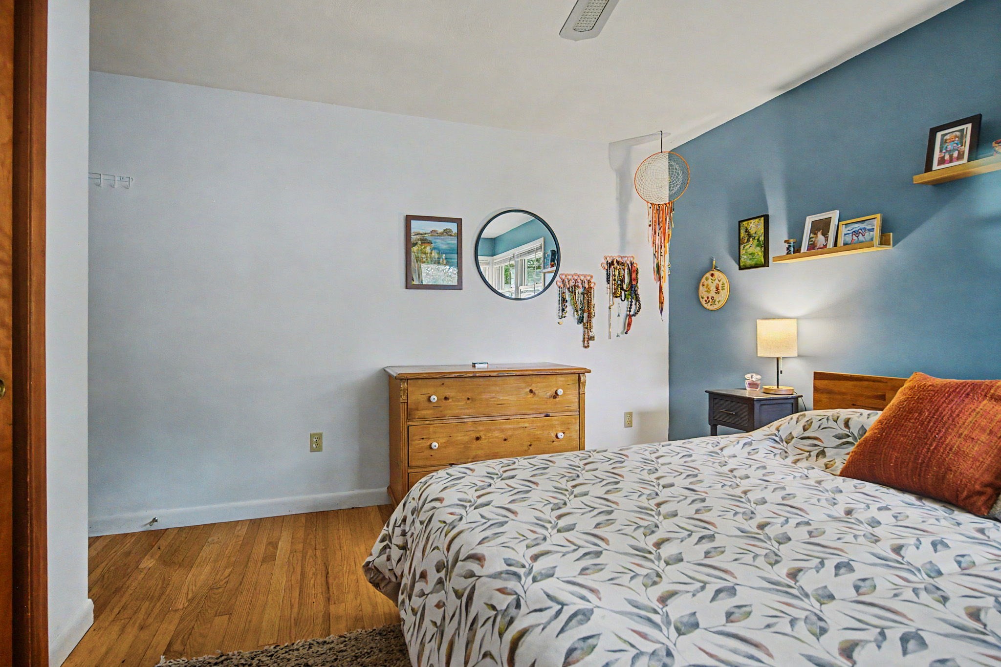 10 Alden St Property Photo 17