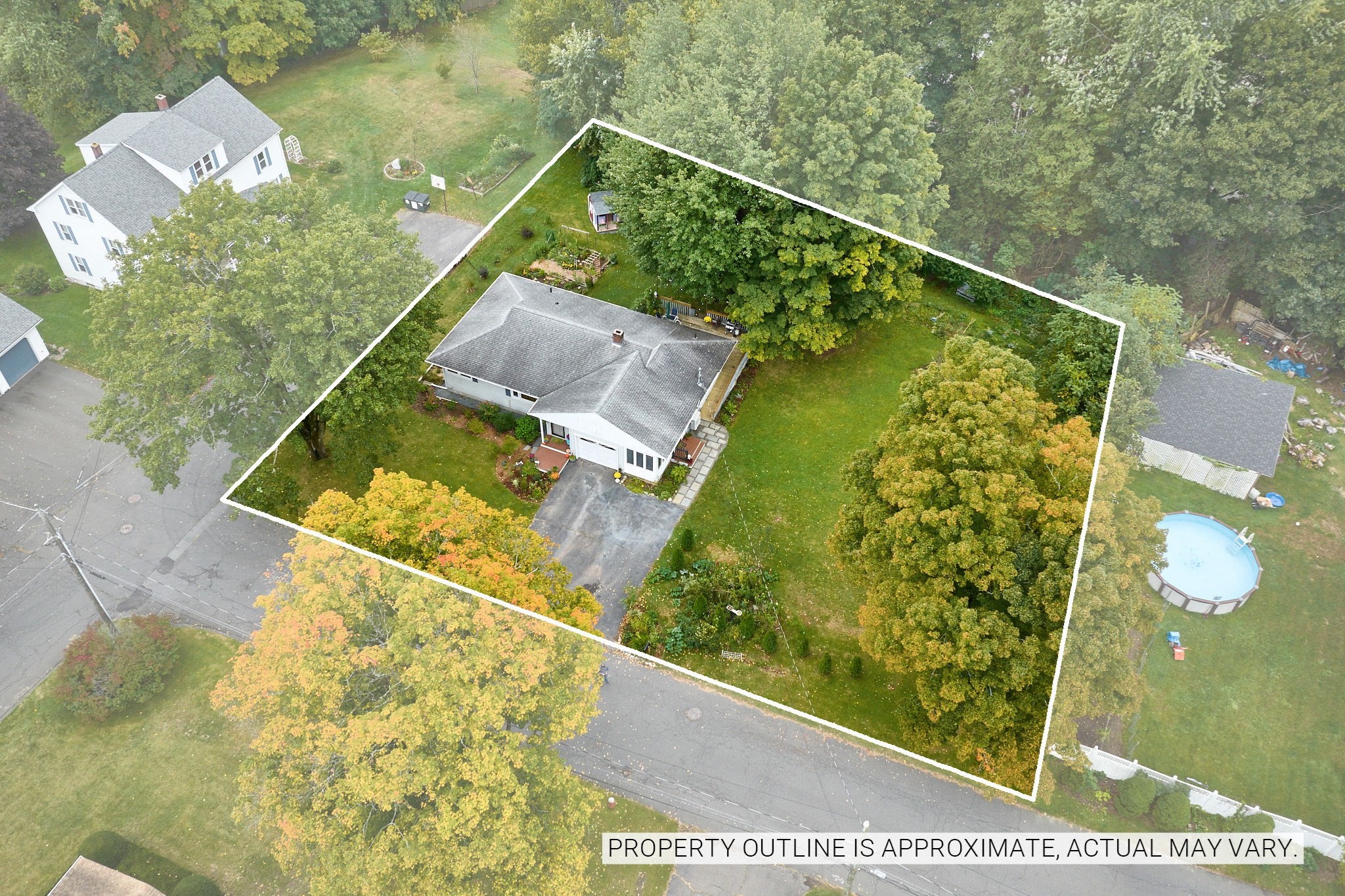10 Alden St Property Photo 34