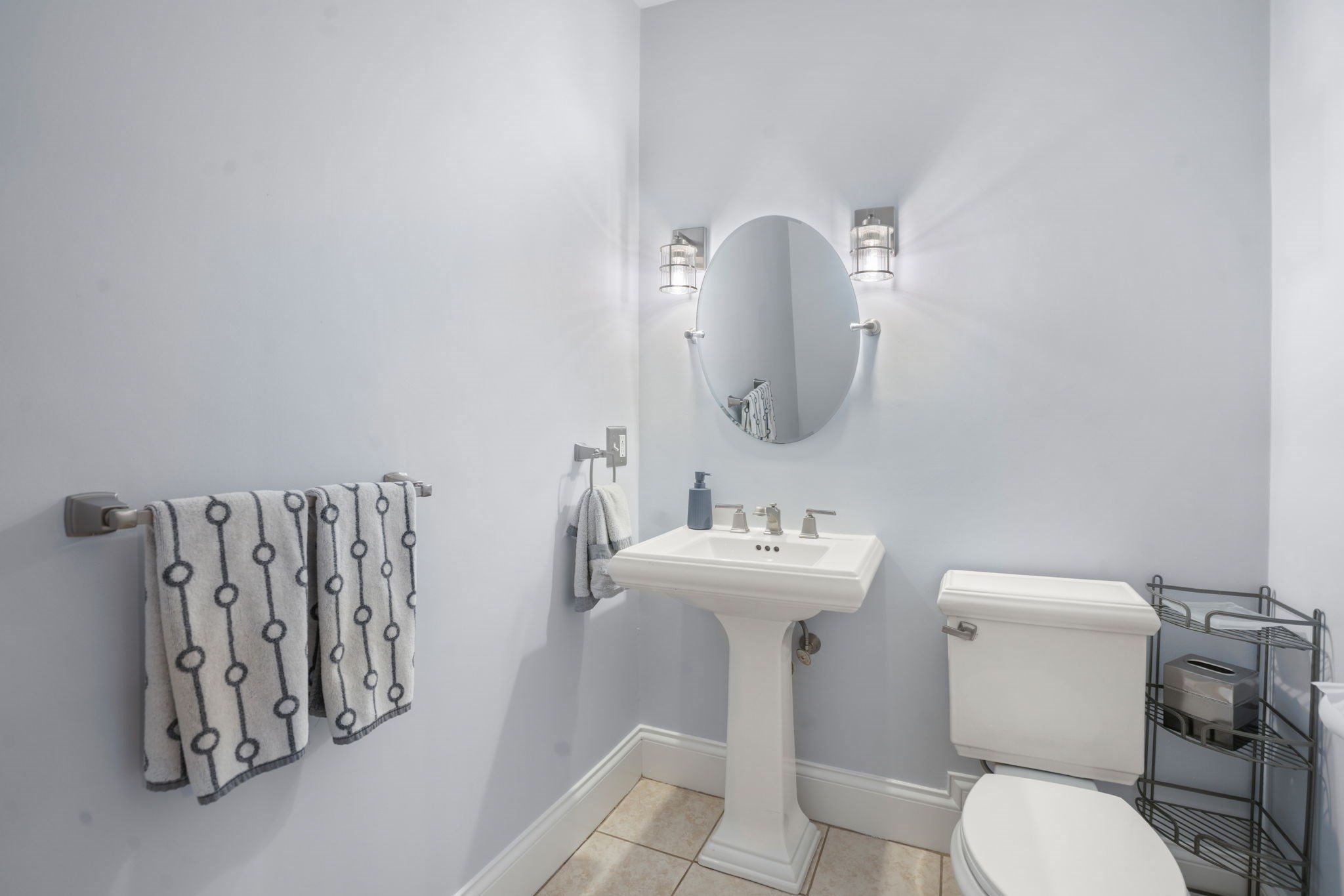 55 Brook Farm Rd Property Photo 14