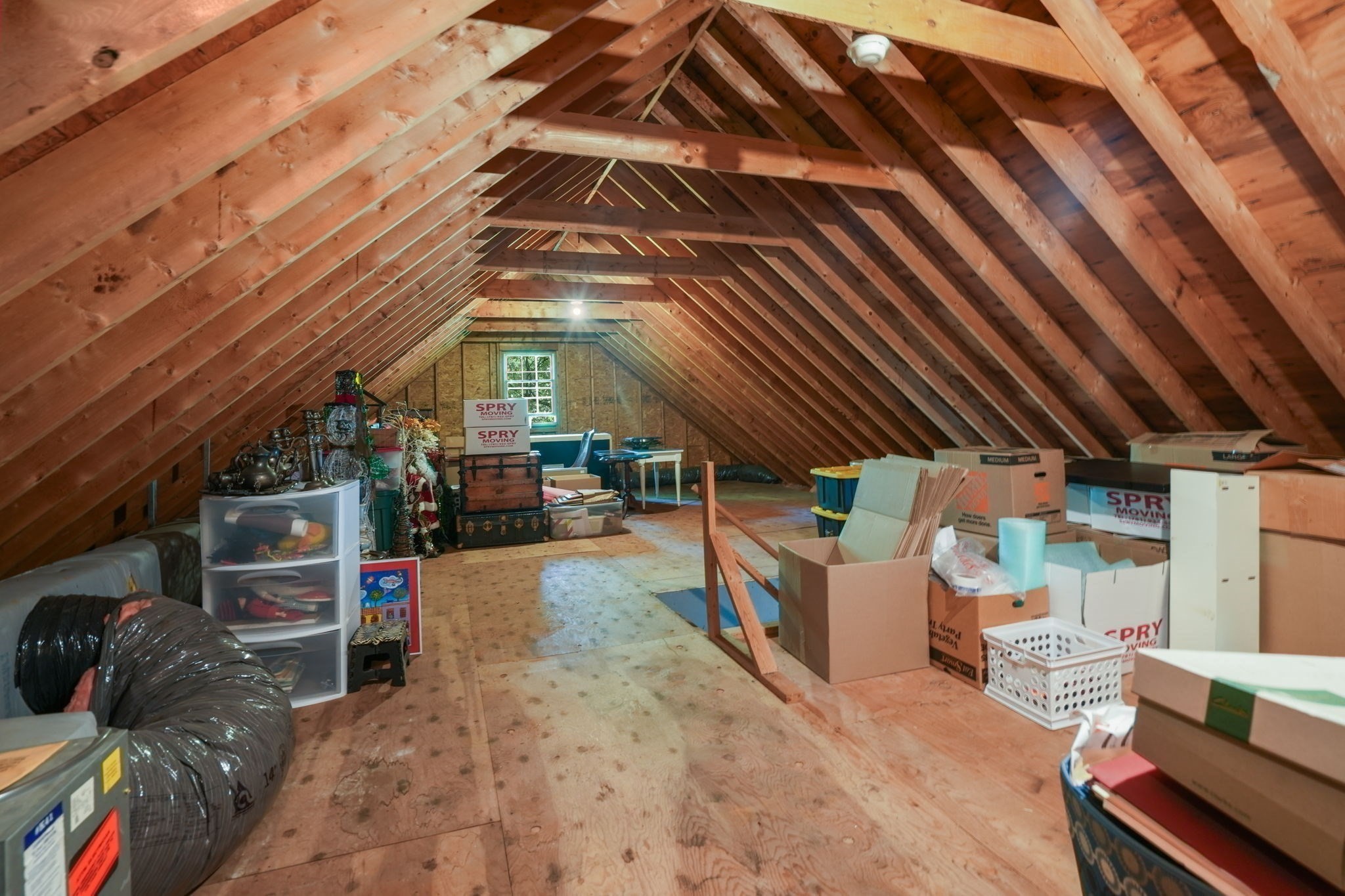 55 Brook Farm Rd Property Photo 32