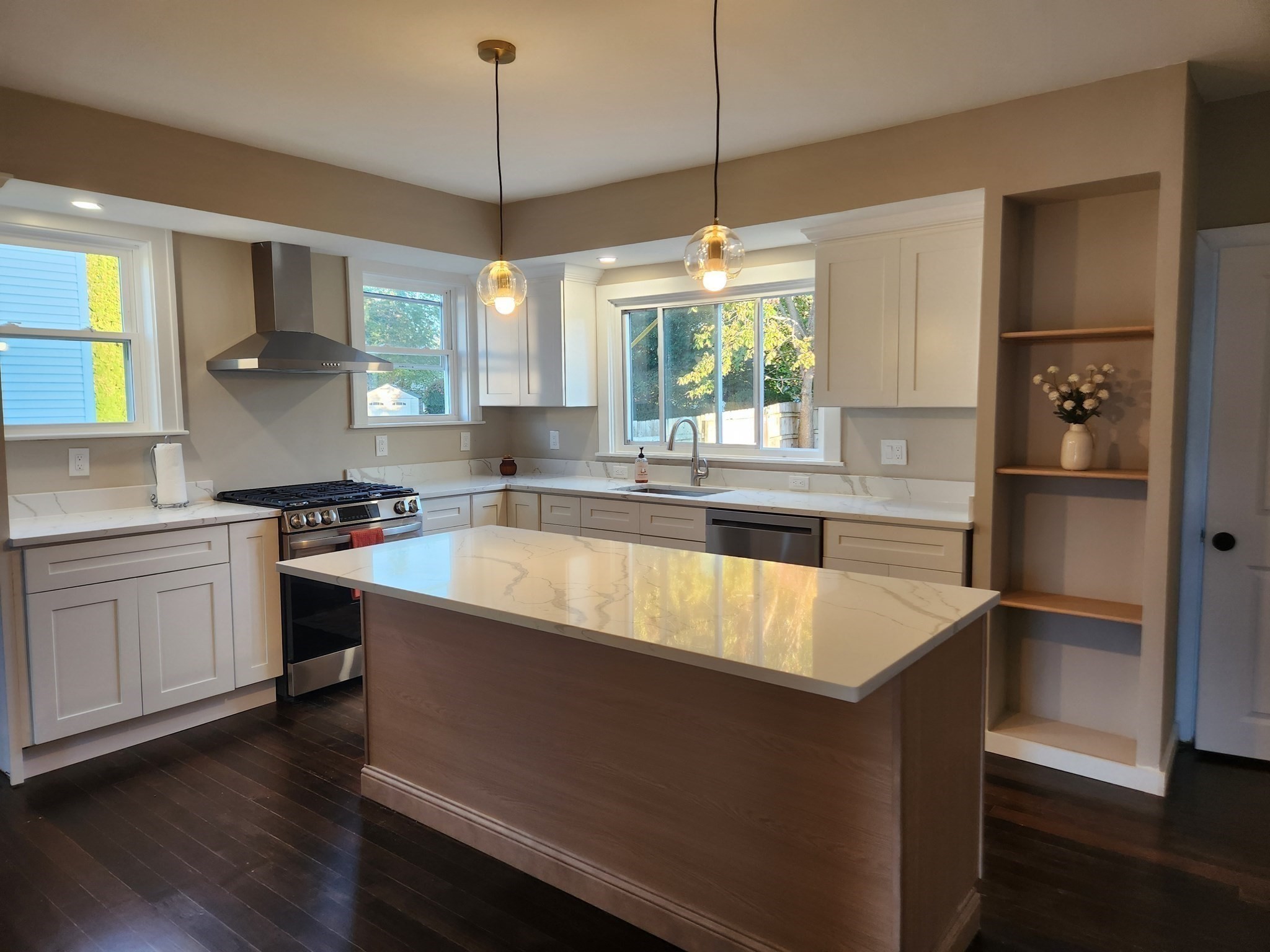 10 Arbutus Rd Property Photo 3