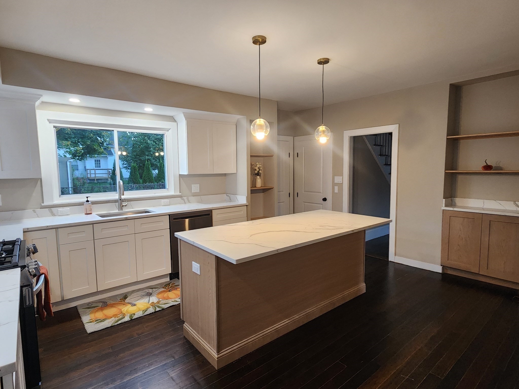 10 Arbutus Rd Property Photo 4