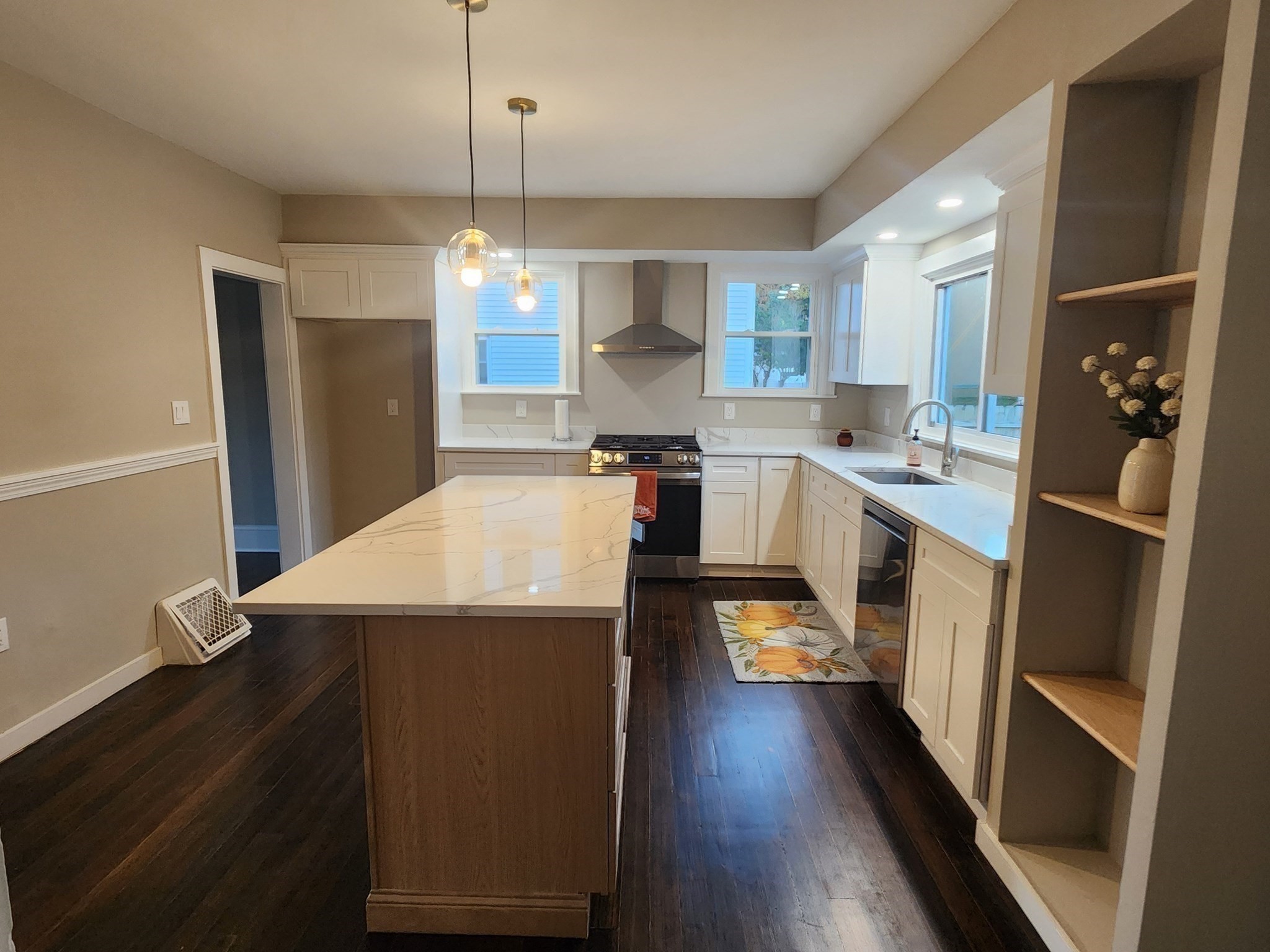 10 Arbutus Rd Property Photo 6