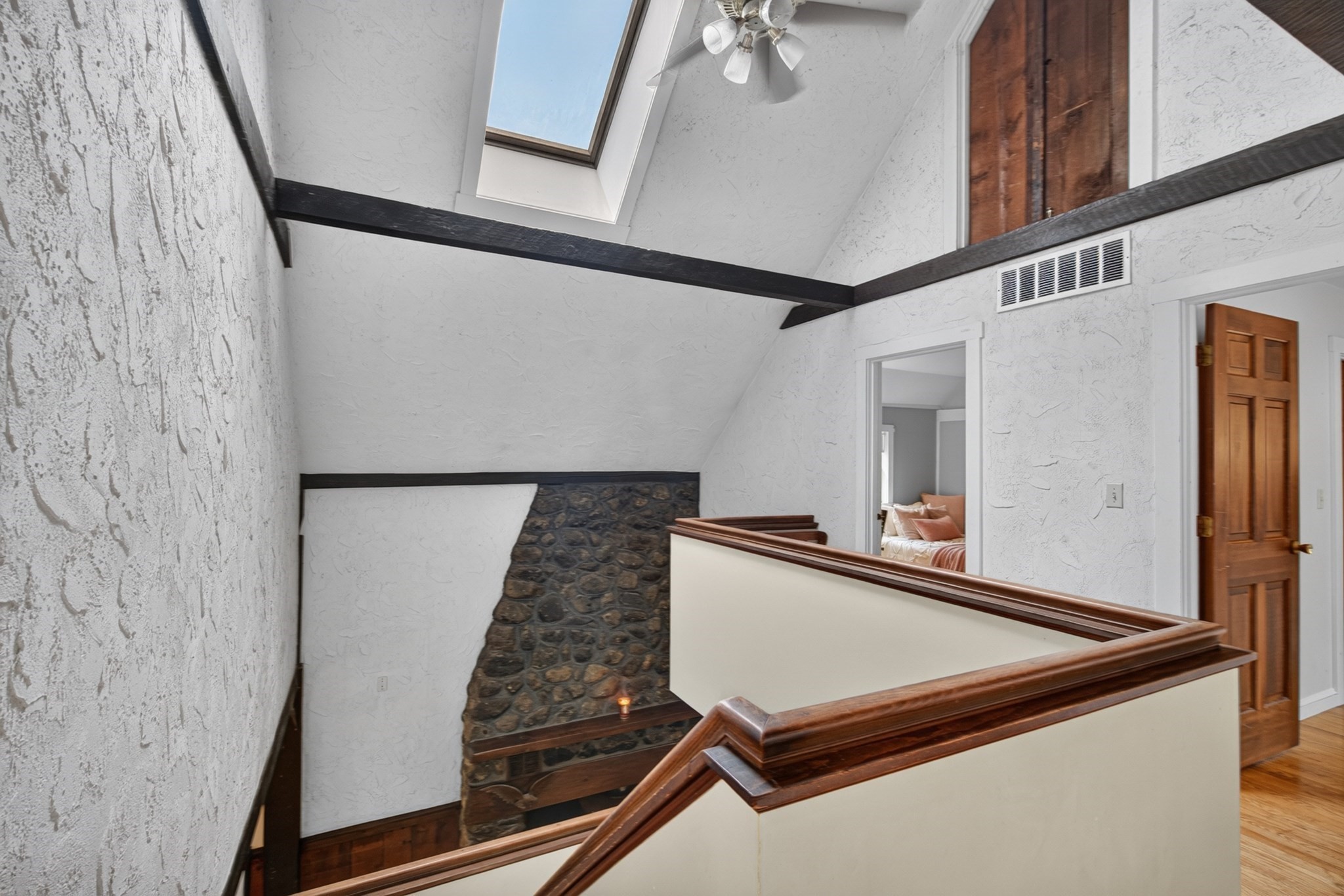 184 Centre St. Property Photo 17