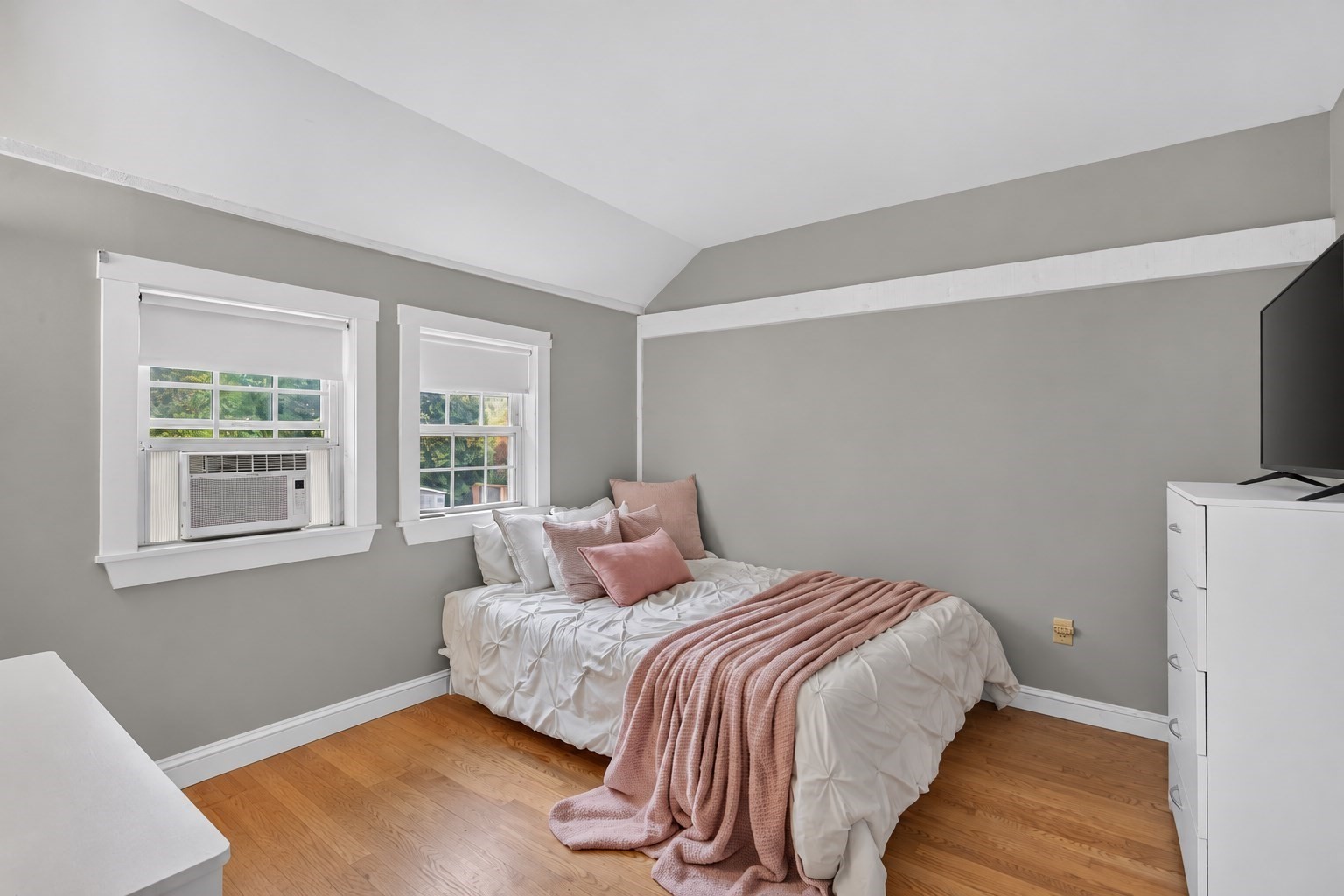 184 Centre St. Property Photo 22