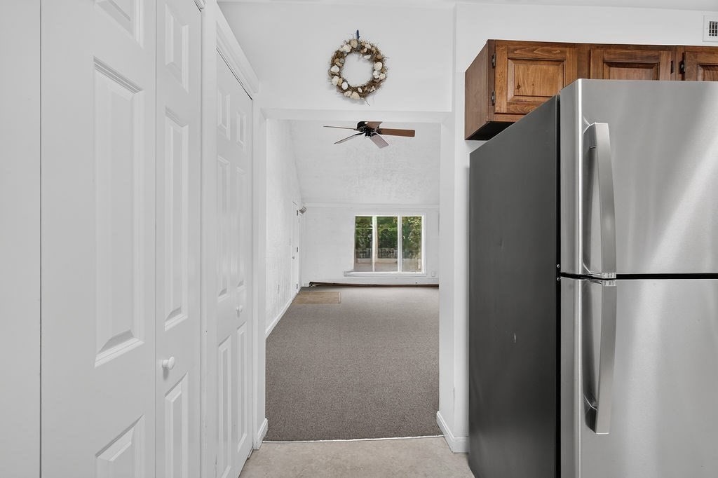184 Centre St. Property Photo 27