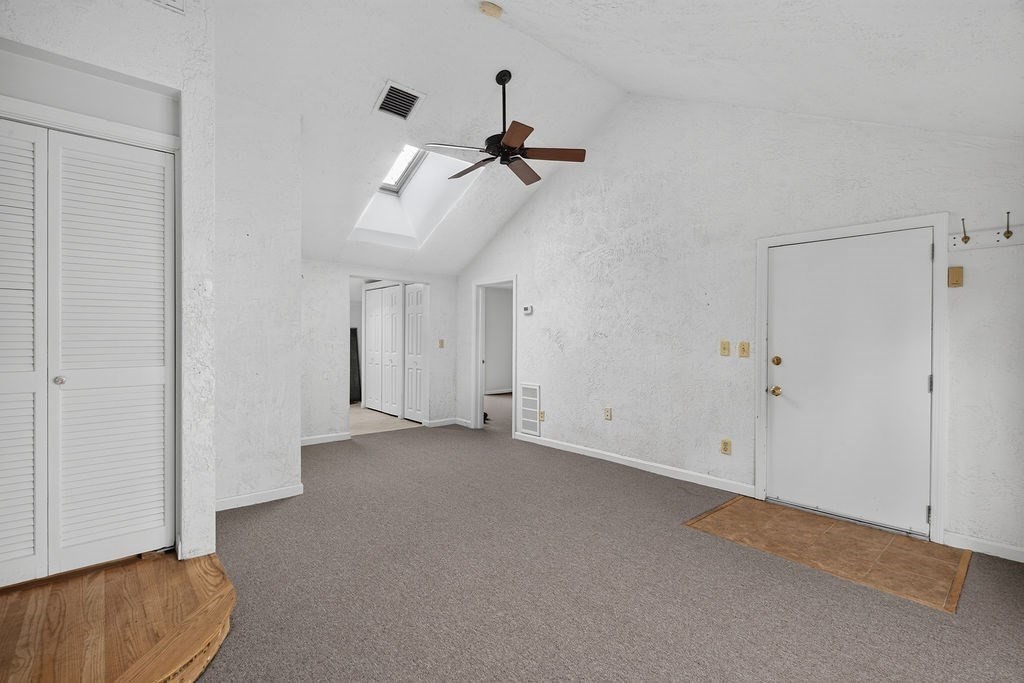 184 Centre St. Property Photo 29