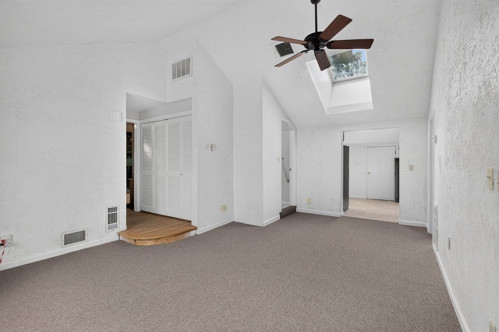 184 Centre St. Property Photo 30