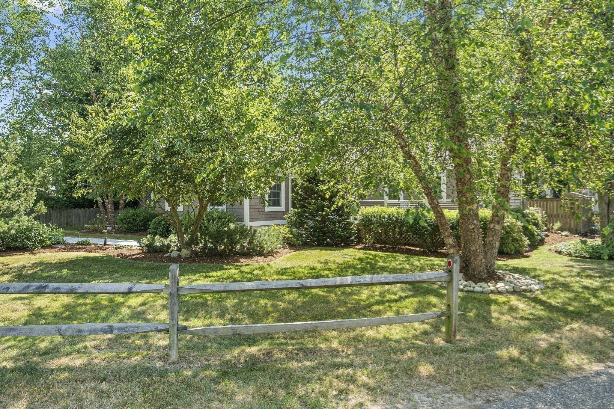 7 Elliot St Property Photo 35