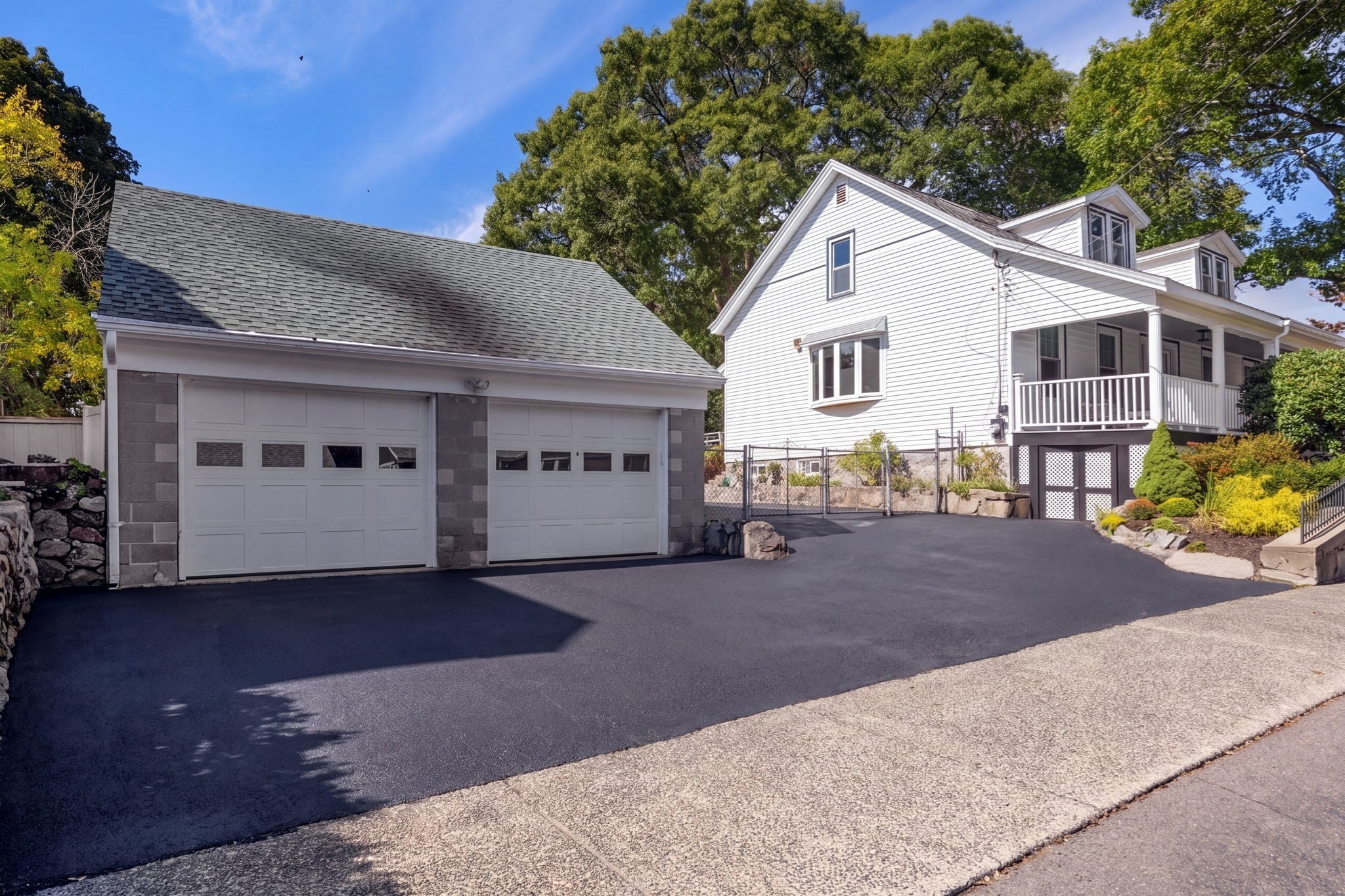 56 Rockdale Property Photo 3