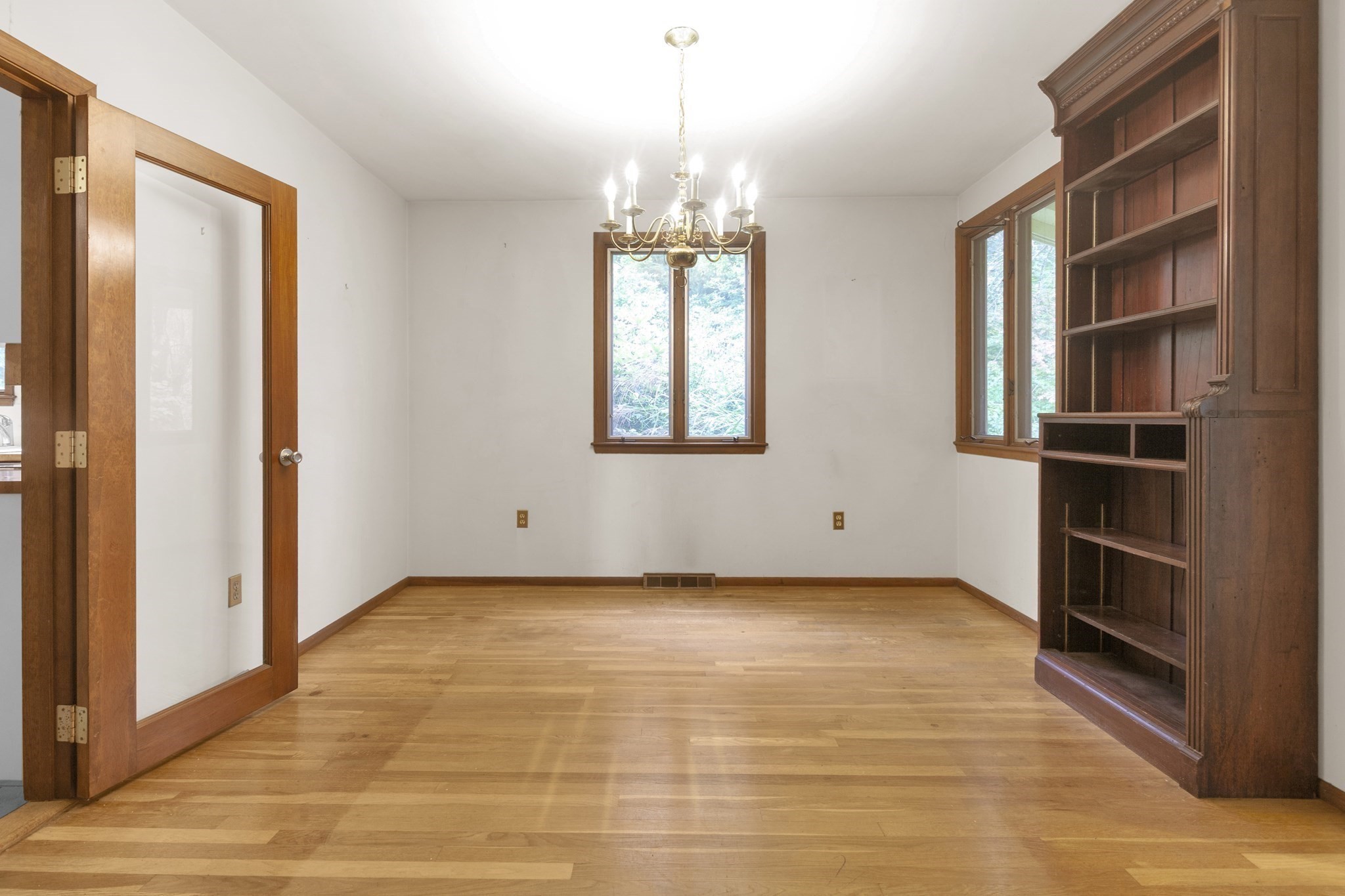 16 Ward Lane Property Photo 11