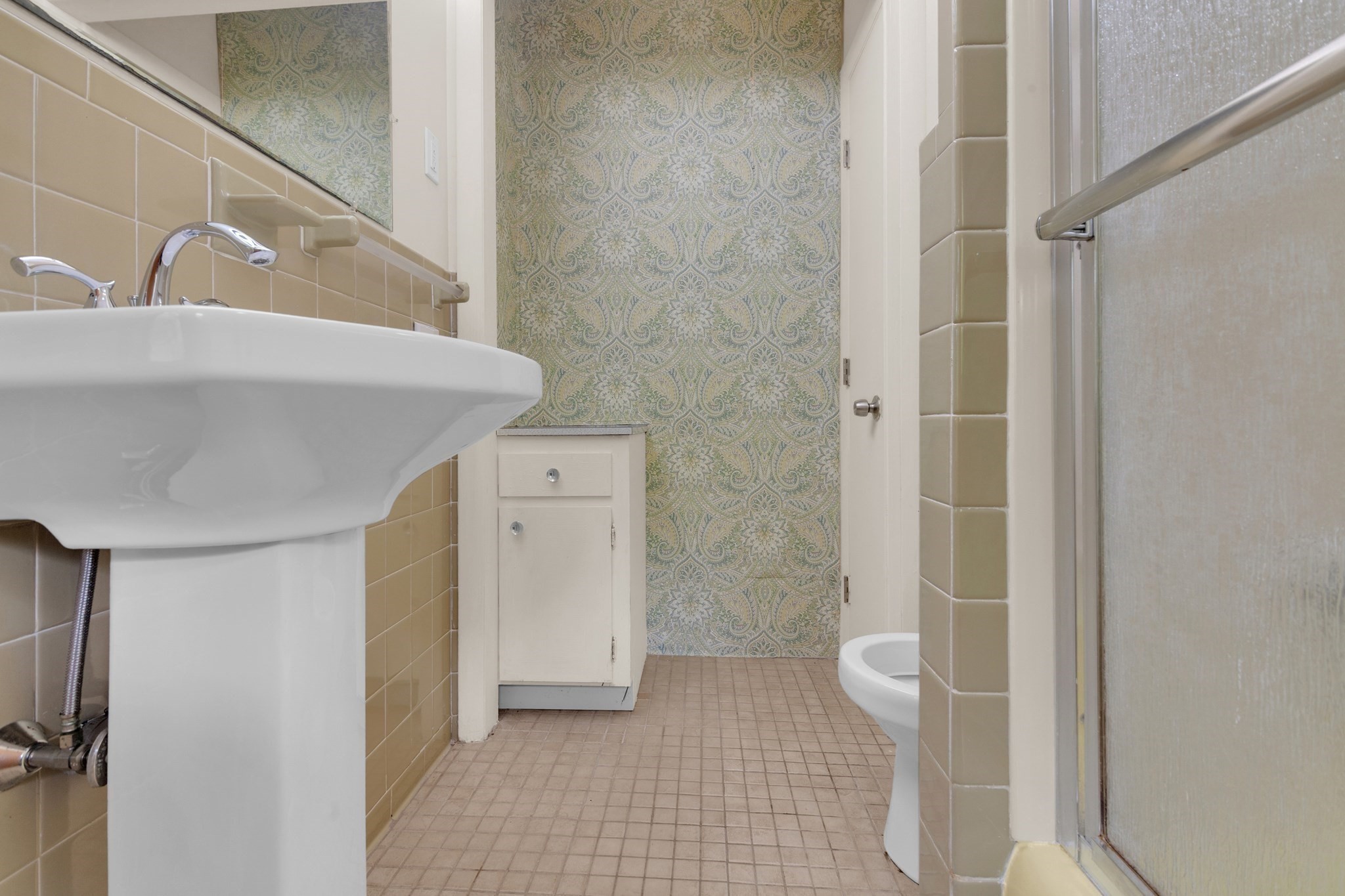 16 Ward Lane Property Photo 13