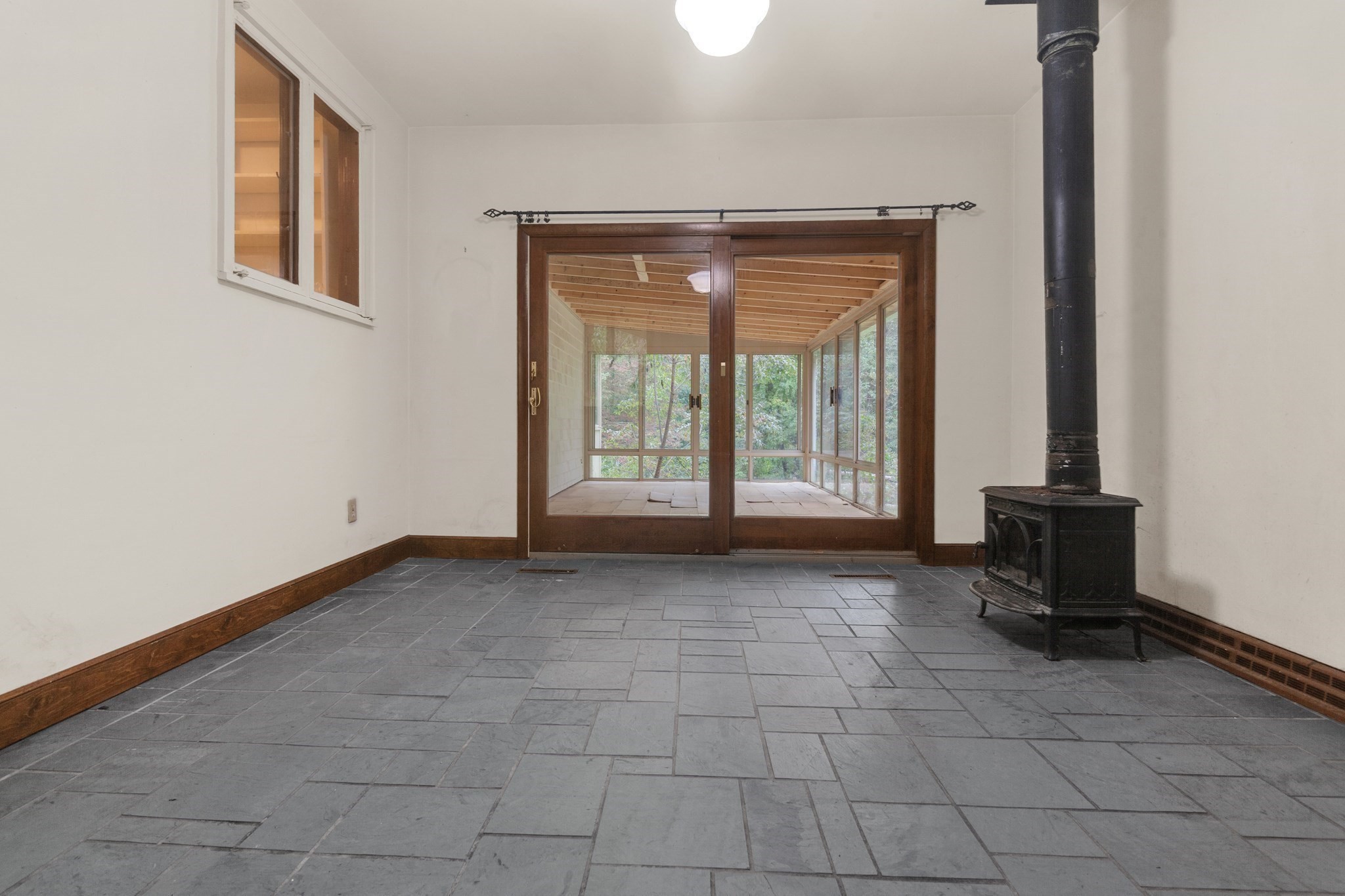 16 Ward Lane Property Photo 28