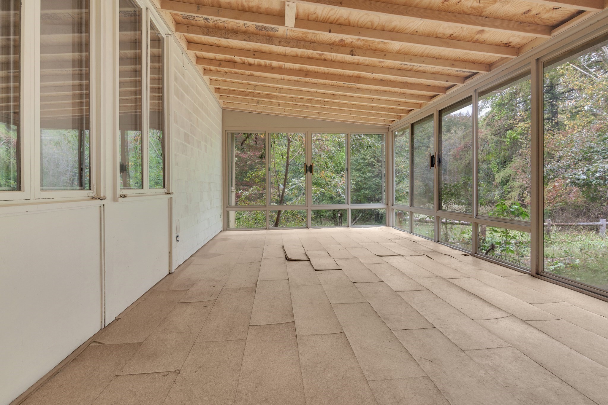 16 Ward Lane Property Photo 29