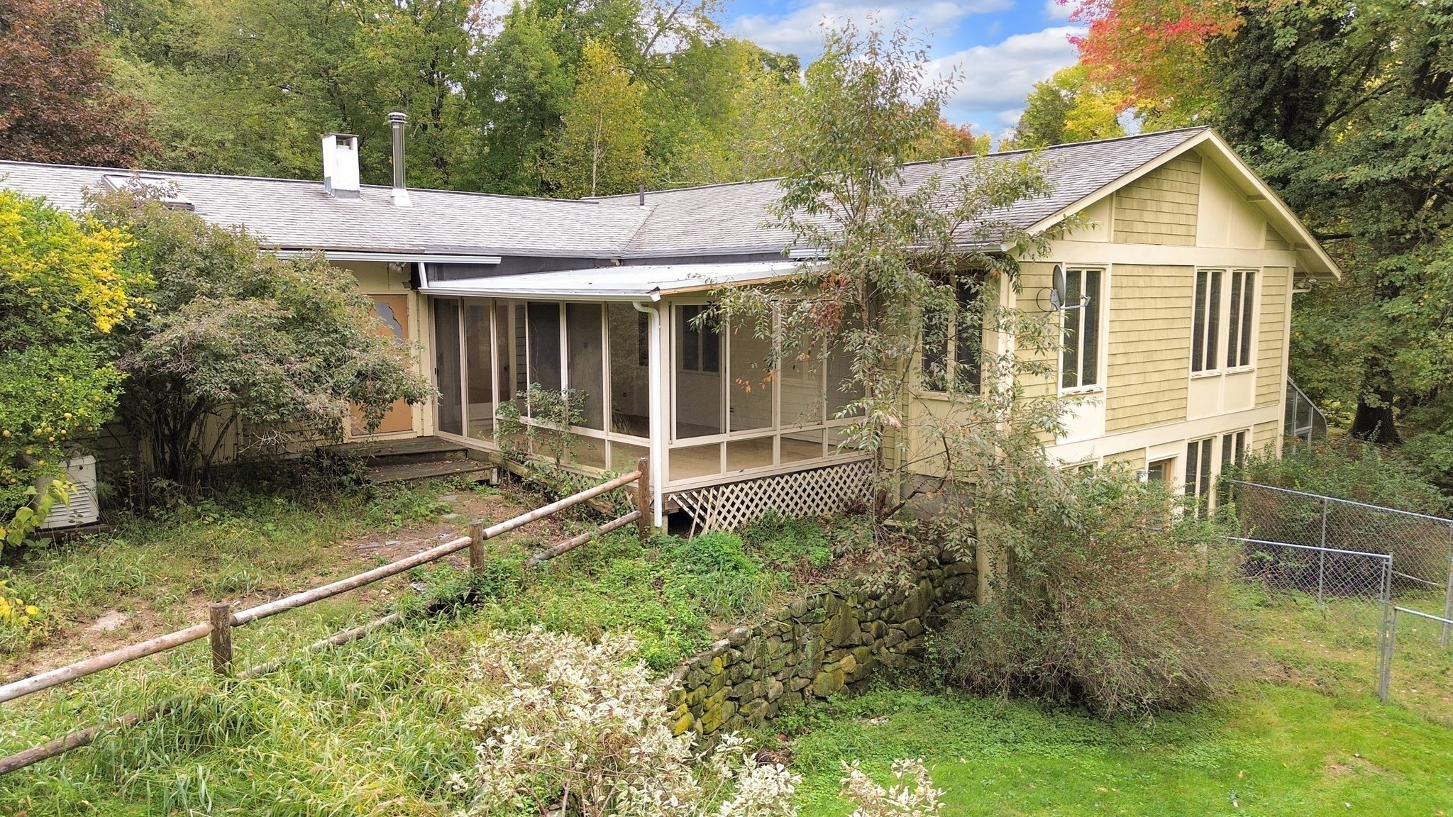16 Ward Lane Property Photo 36