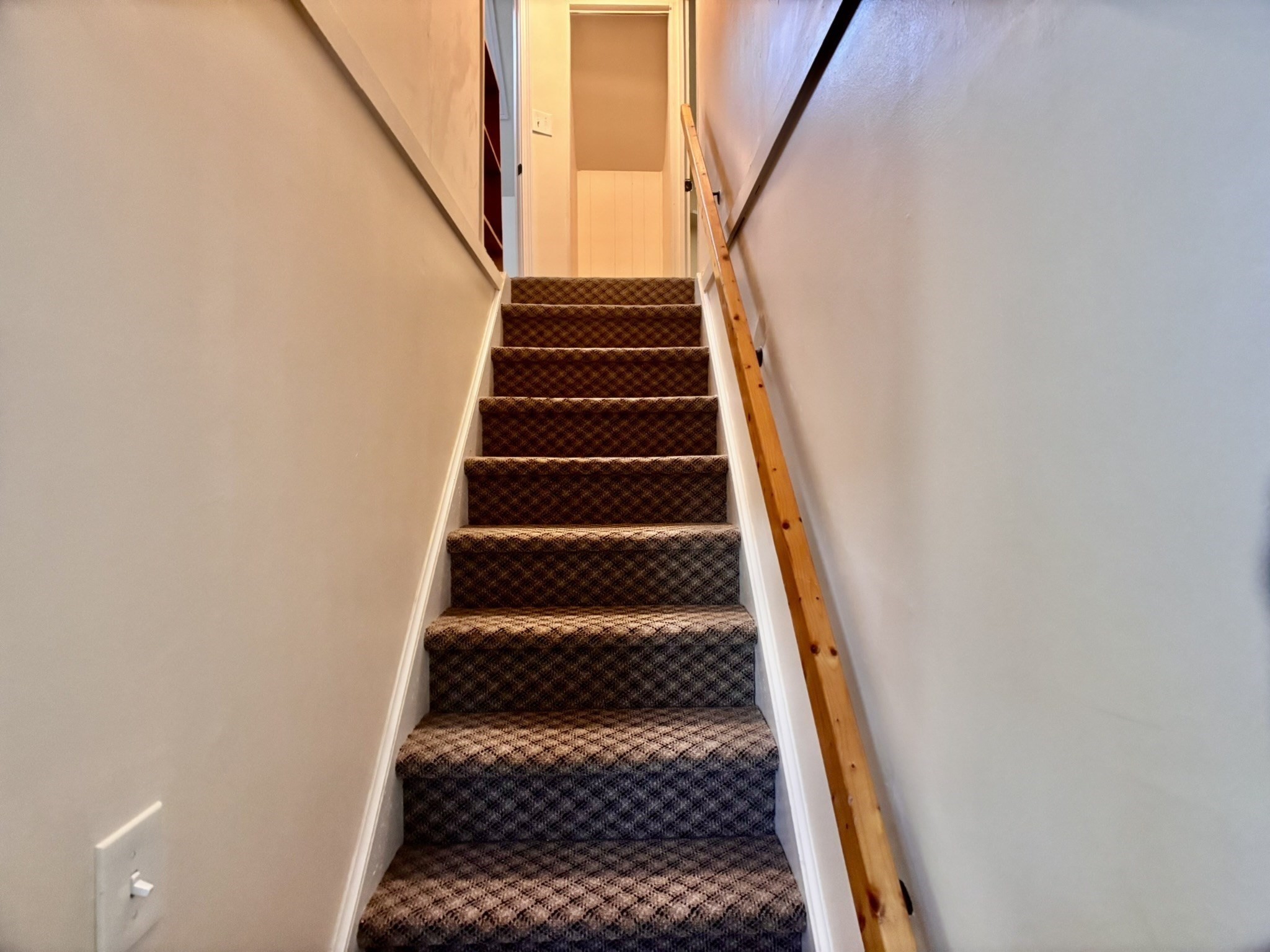 23 Midway St Property Photo 16
