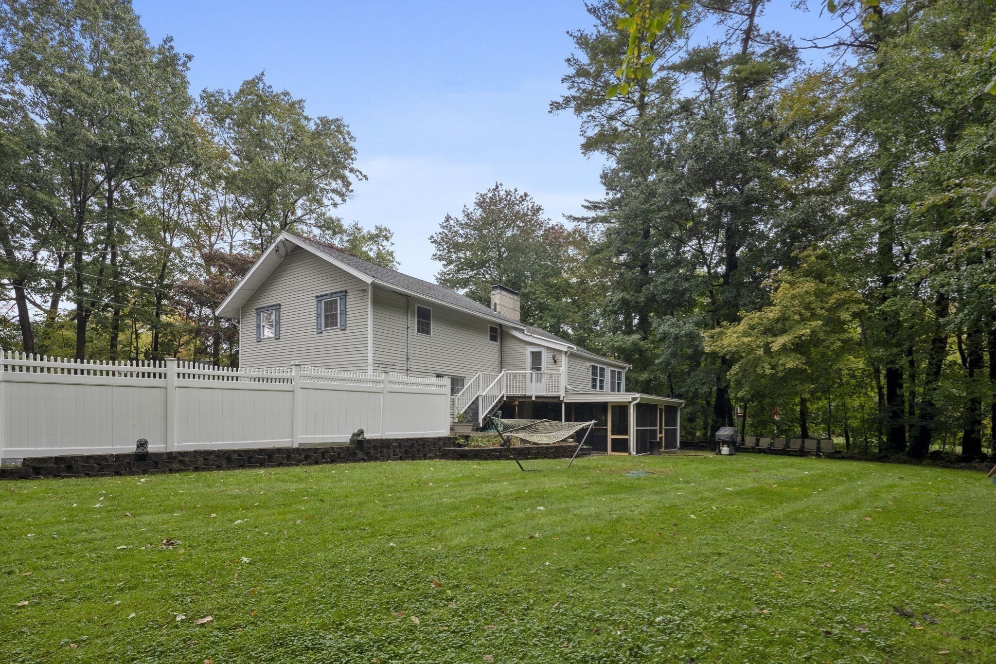 8 Patley Rd Property Photo 5